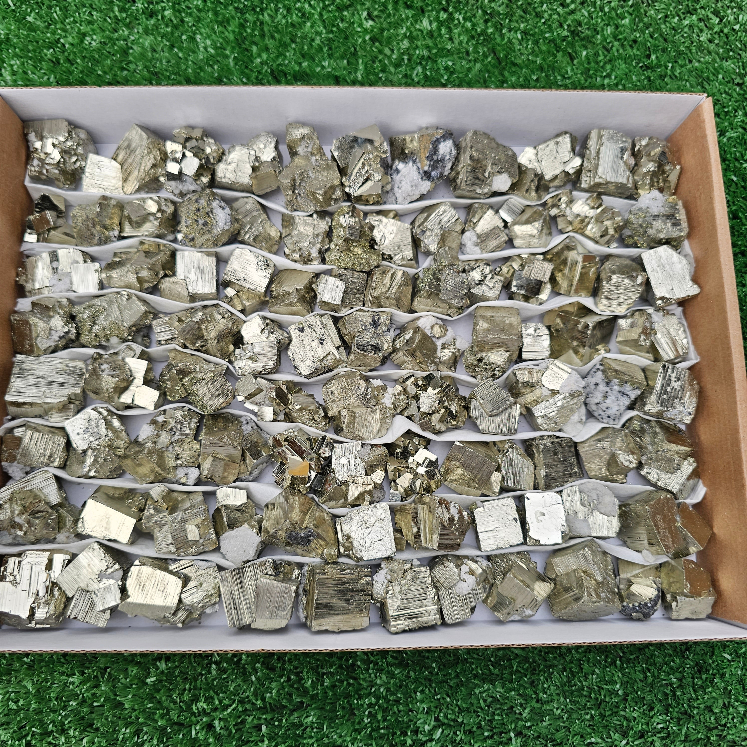 90 pc pyrite Cubic