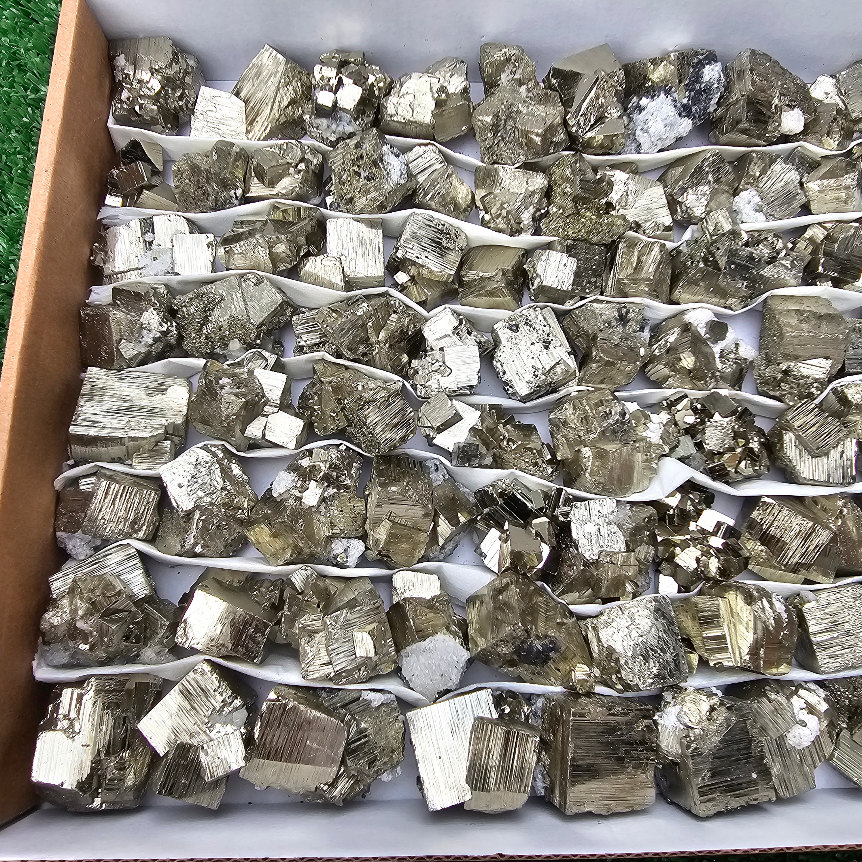 90 pc pyrite Cubic