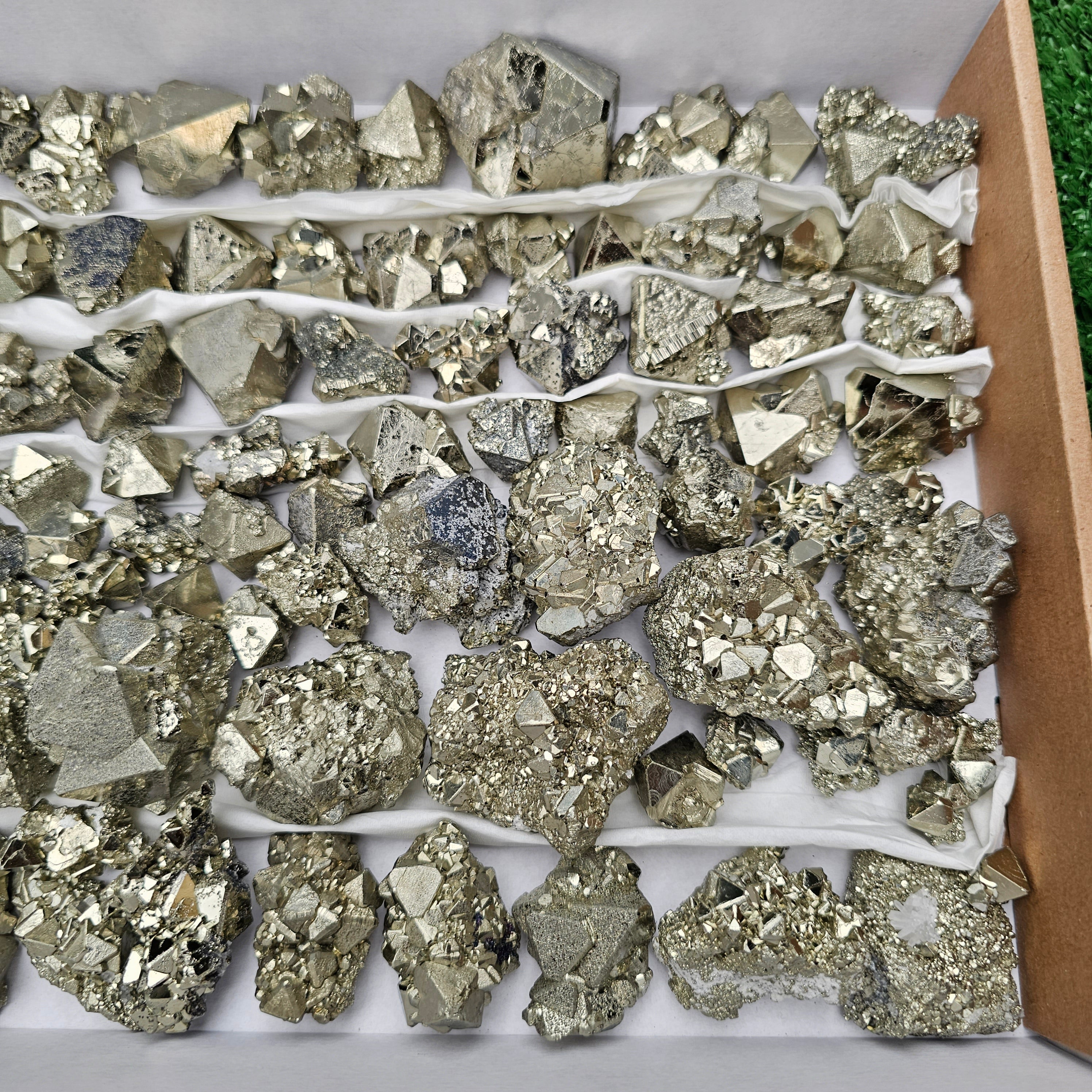 85 pc pyrite octahedral