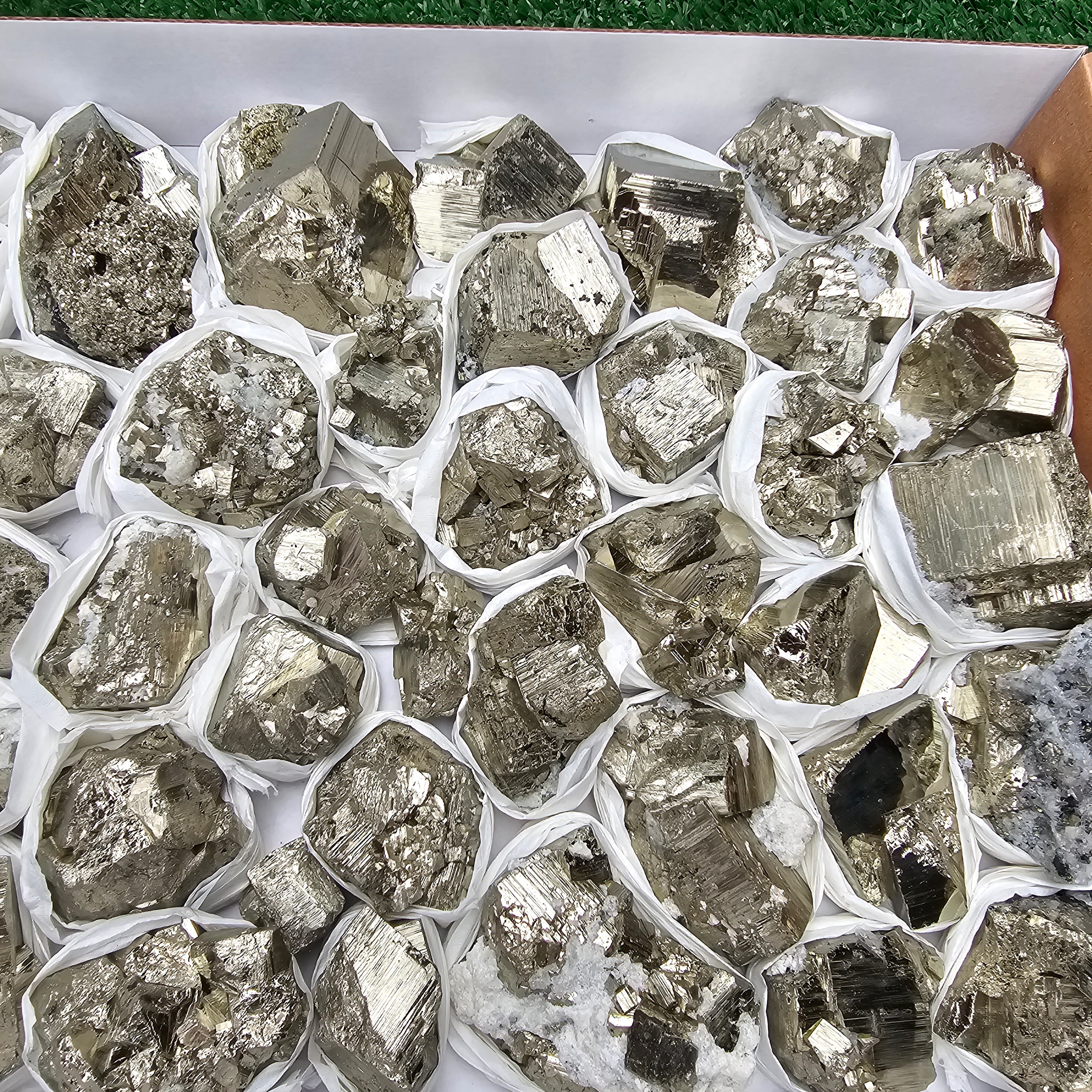 42 pc pyrite Cubic