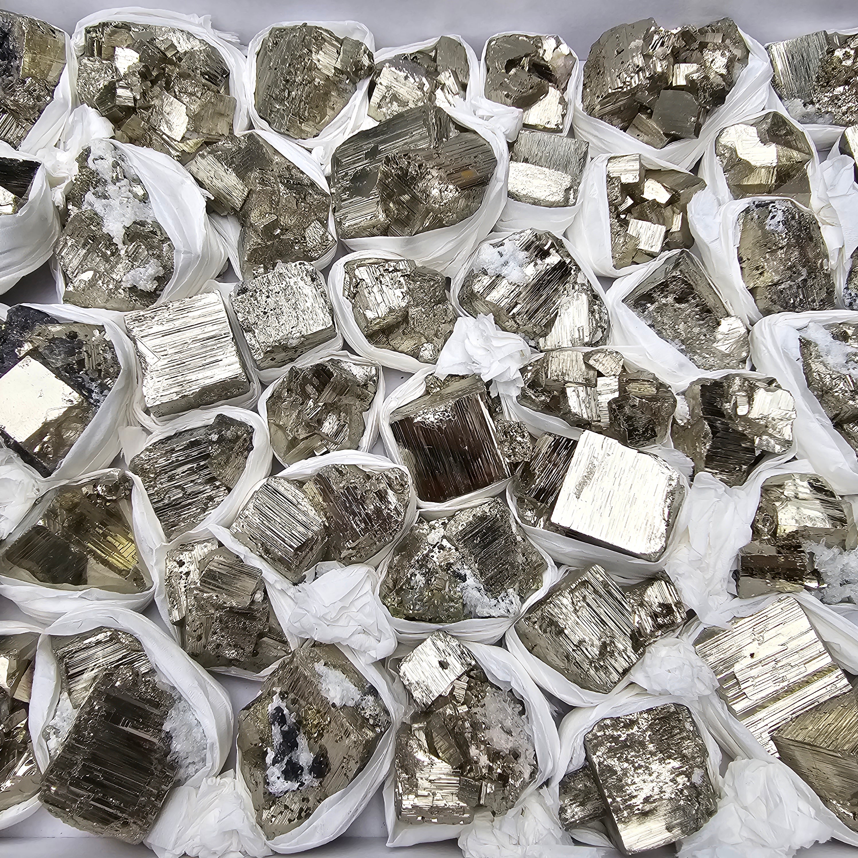 48 pc pyrite Cubic