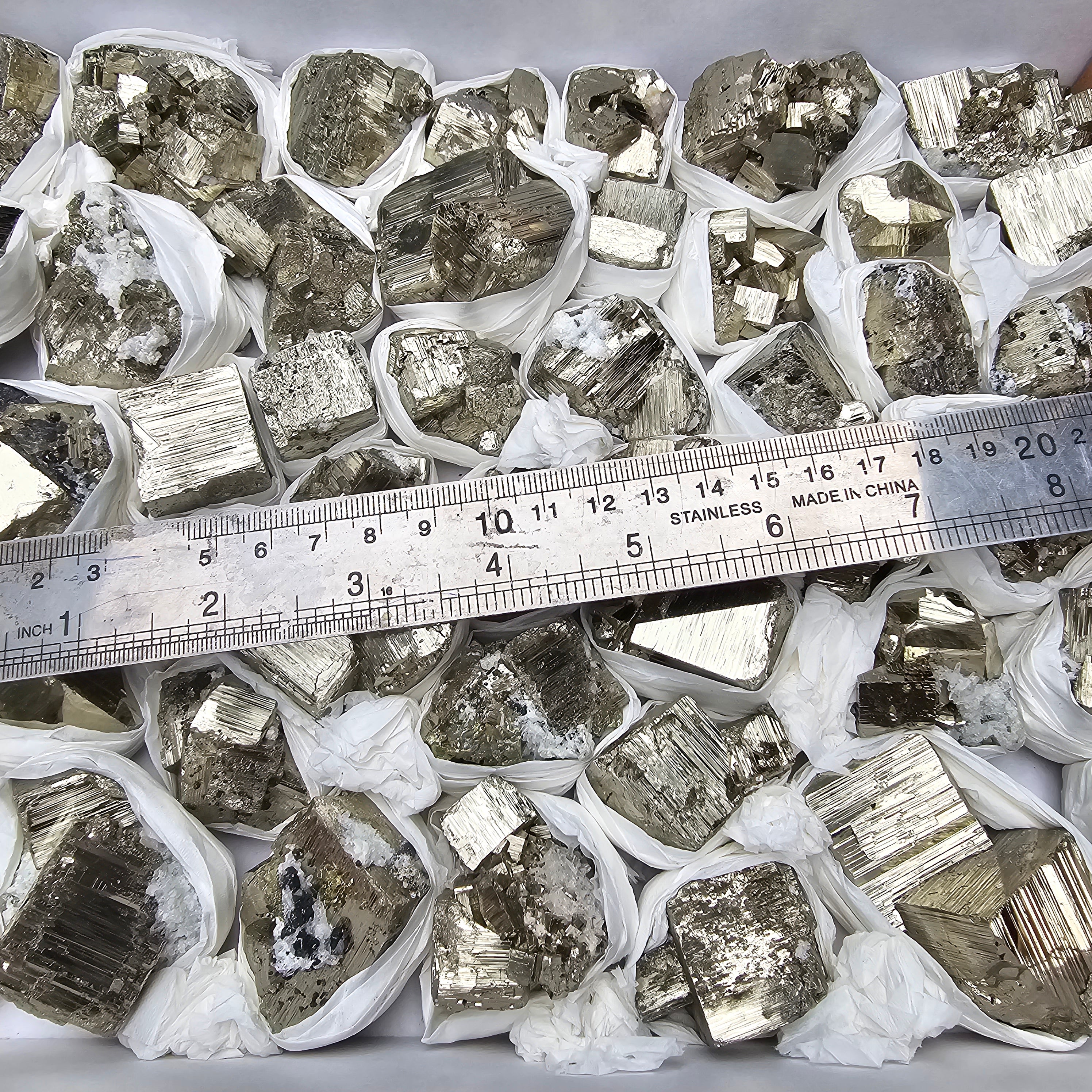 48 pc pyrite Cubic