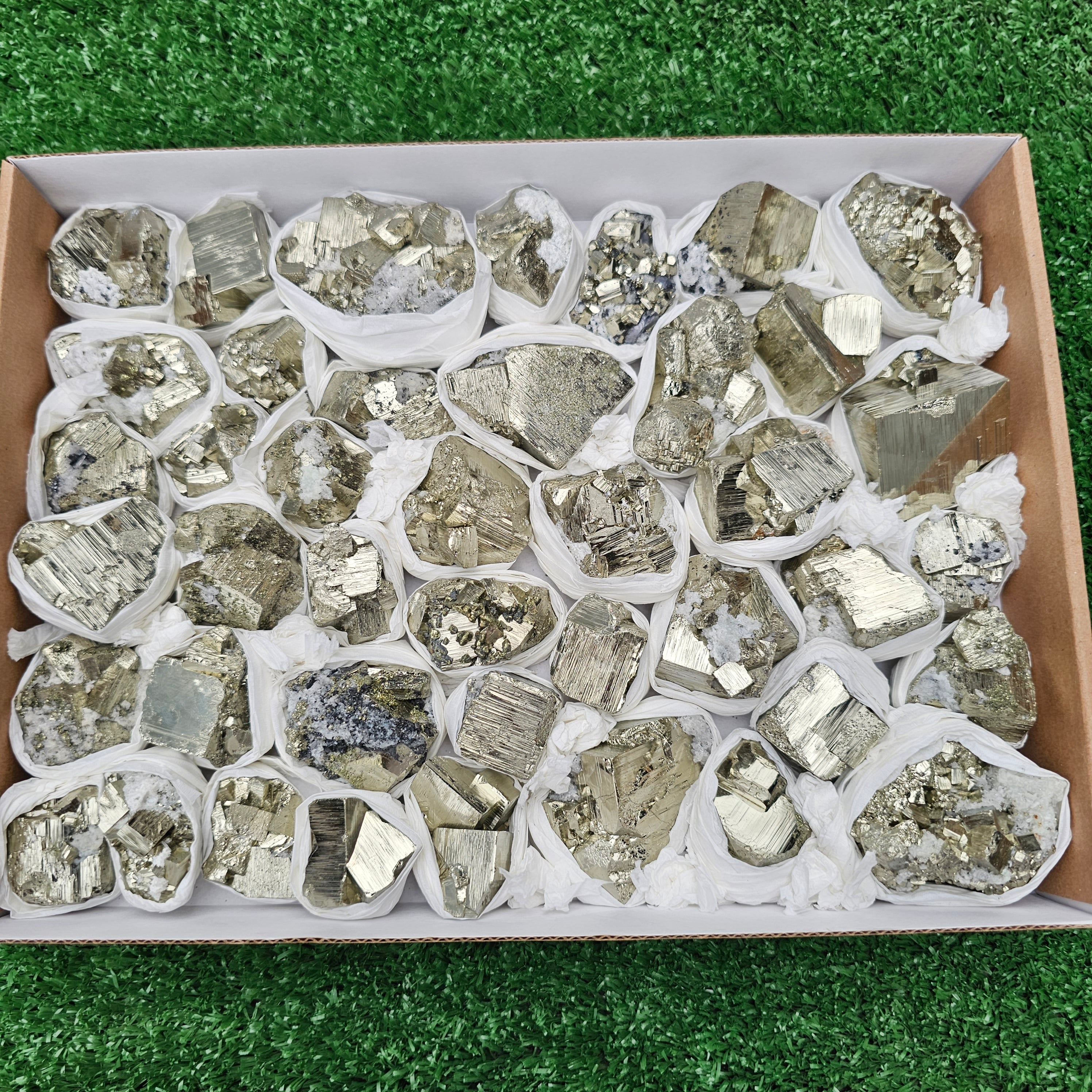 42 pc pyrite Cubic