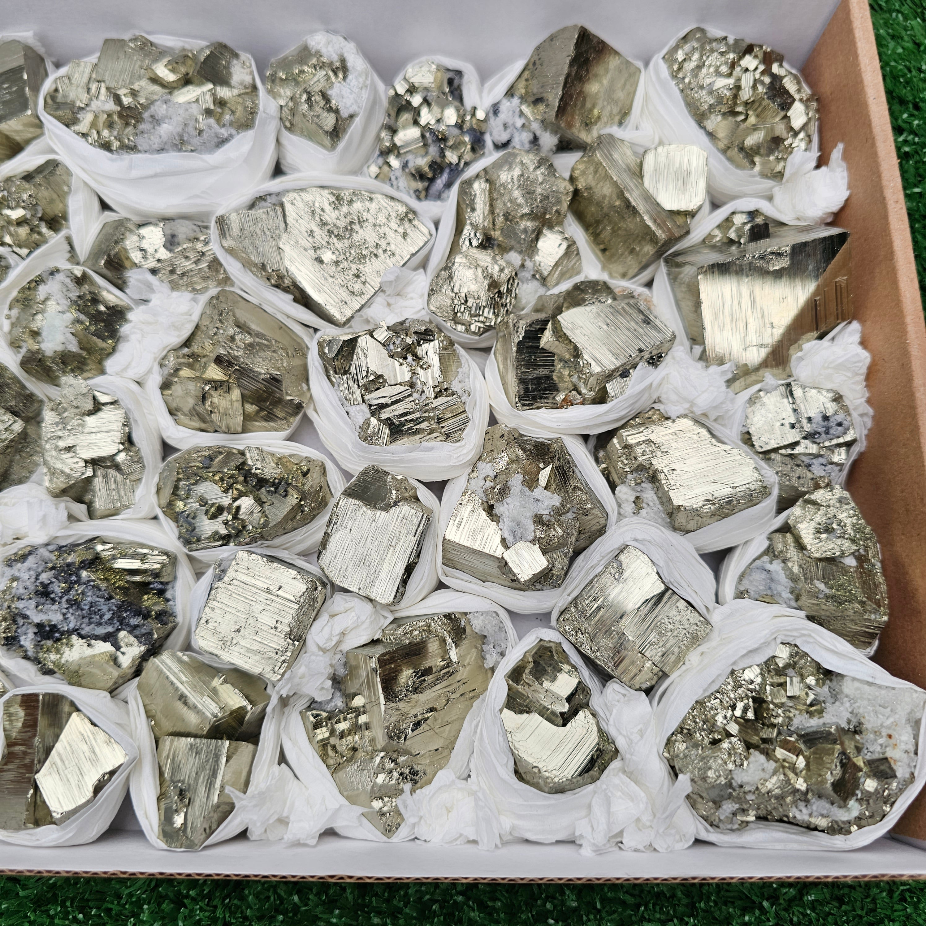 42 pc pyrite Cubic