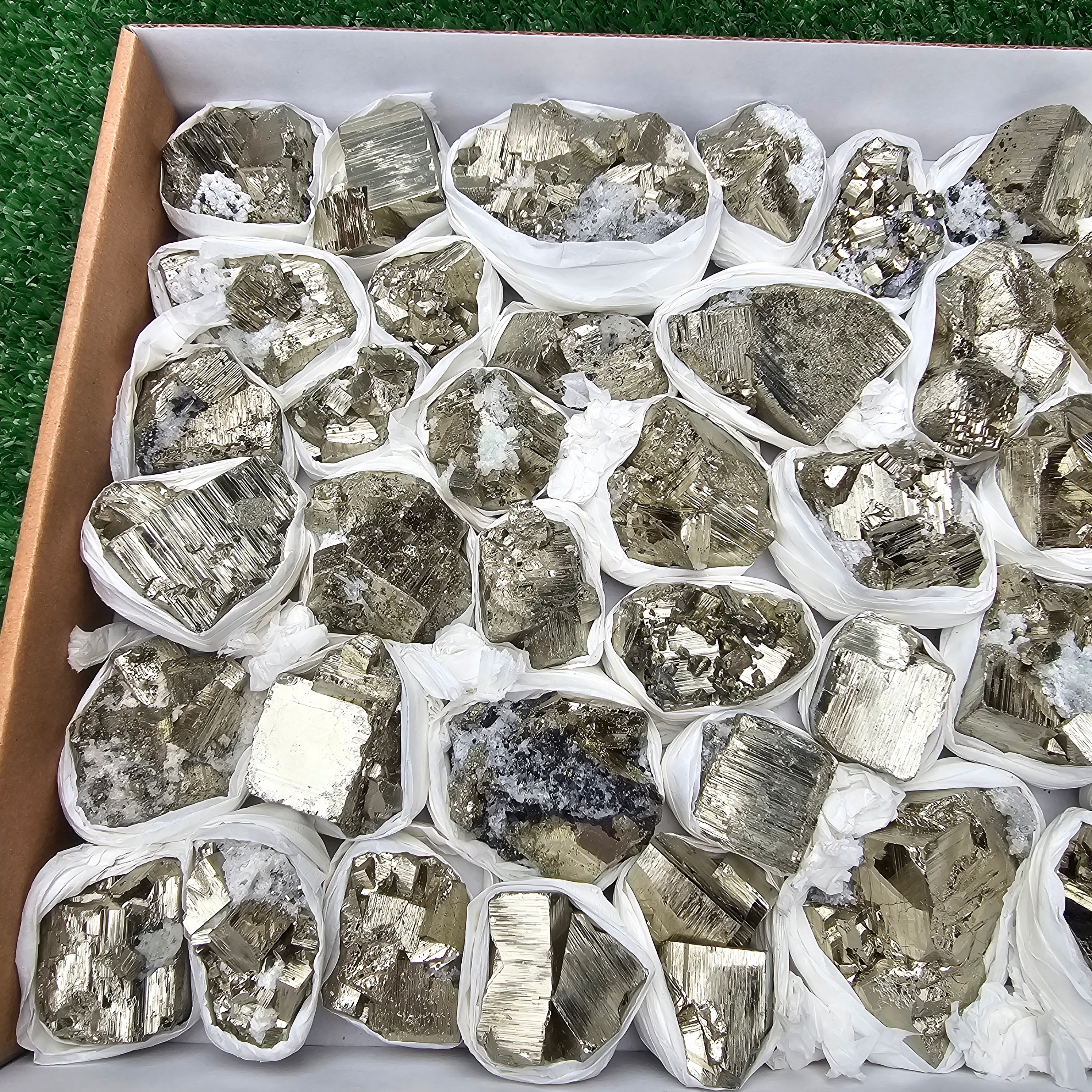 42 pc pyrite Cubic