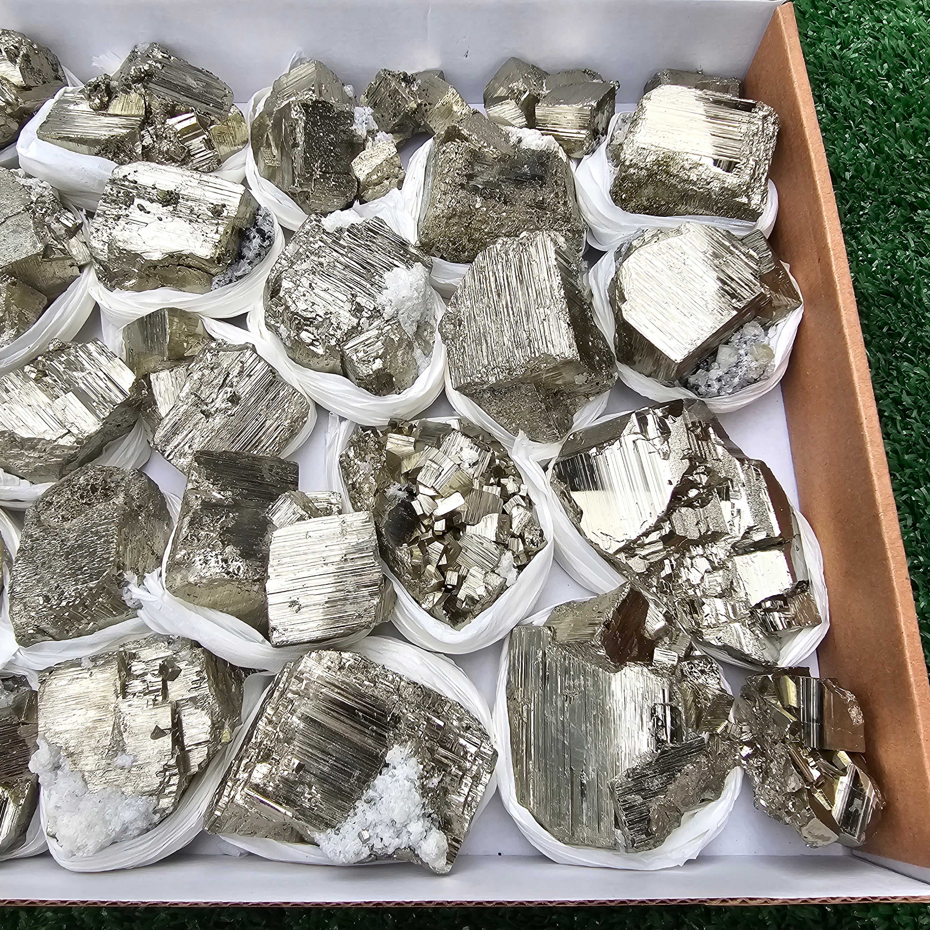 31 pc pyrite Cubic