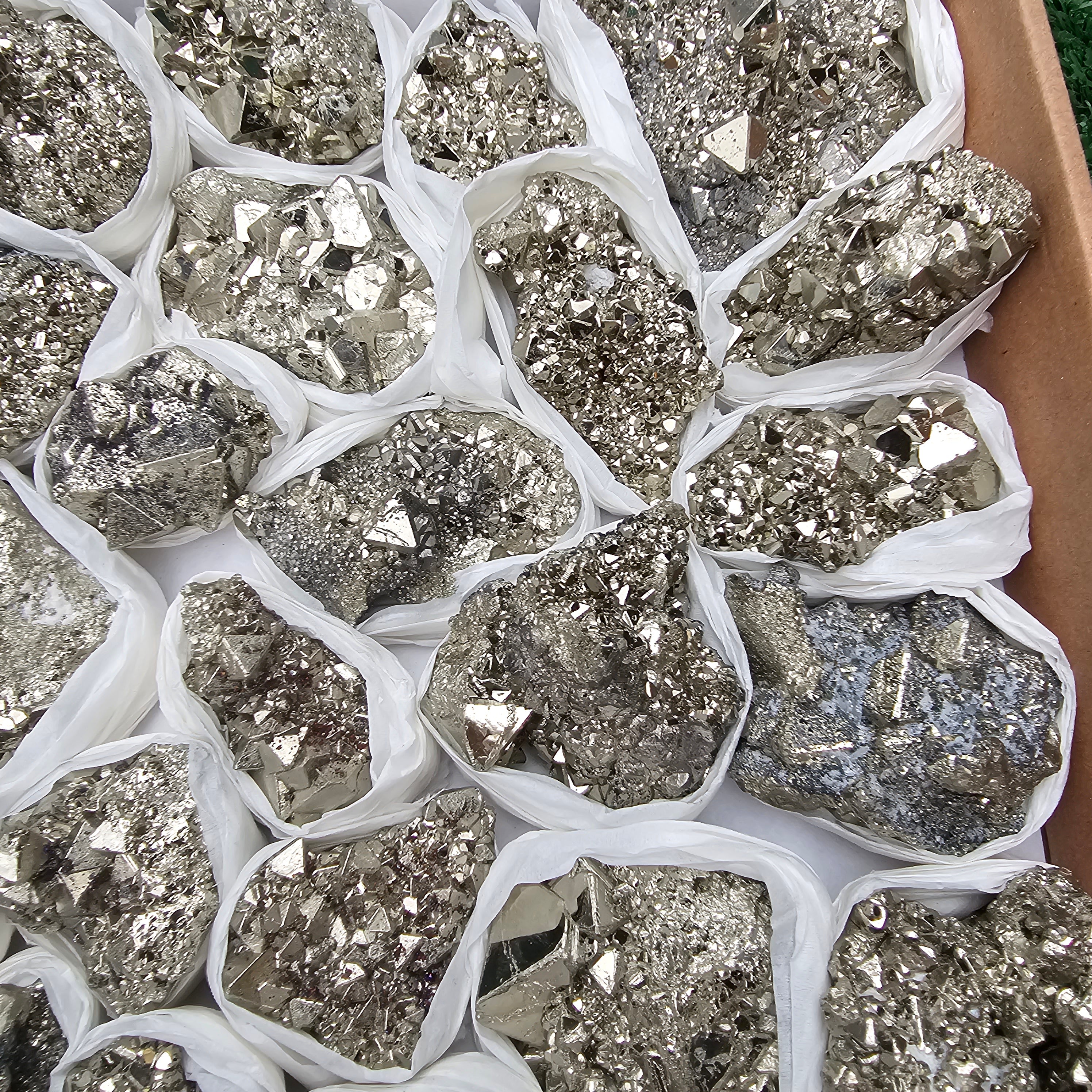 32 pc pyrite octahedral