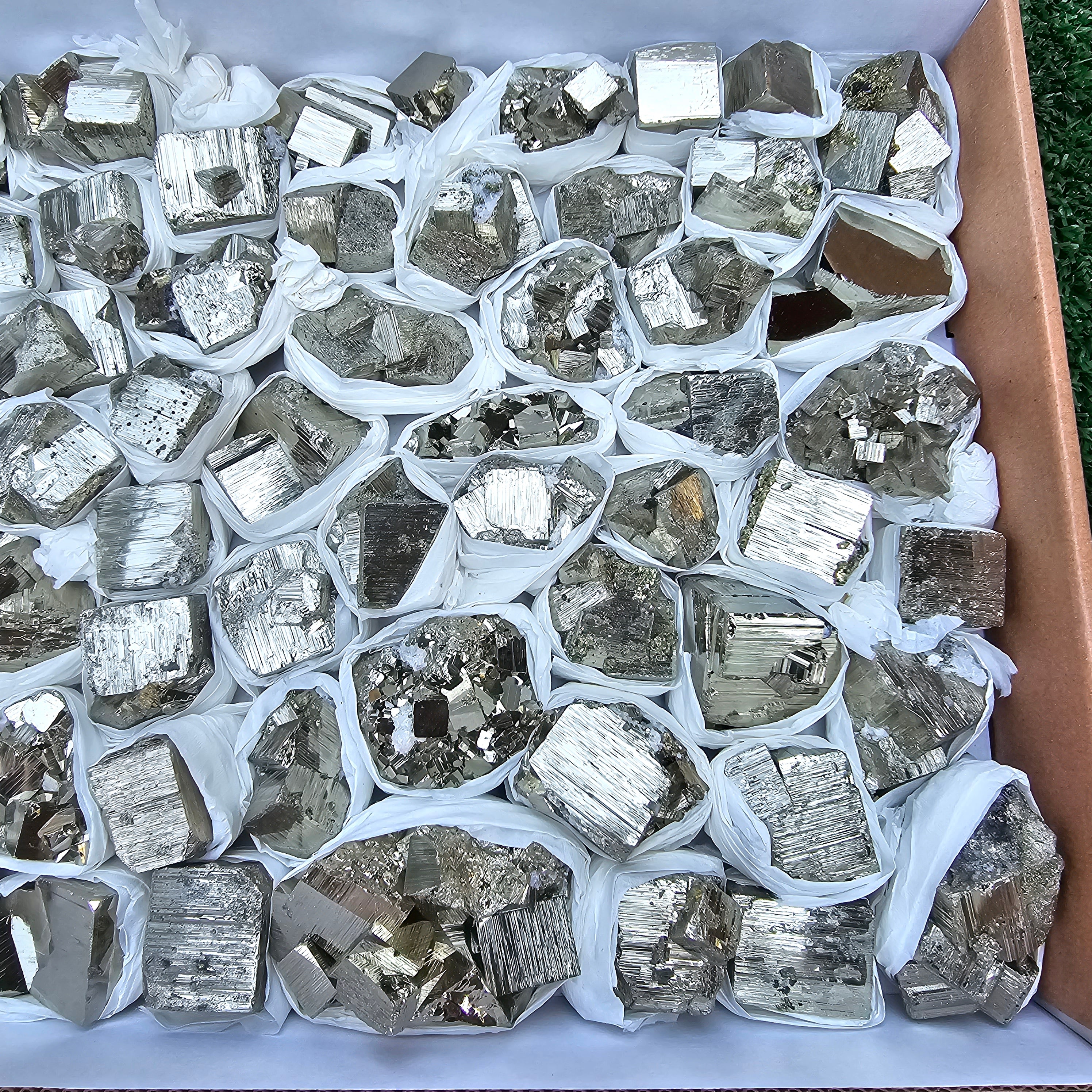 63 pc Box Pyrite Cubic