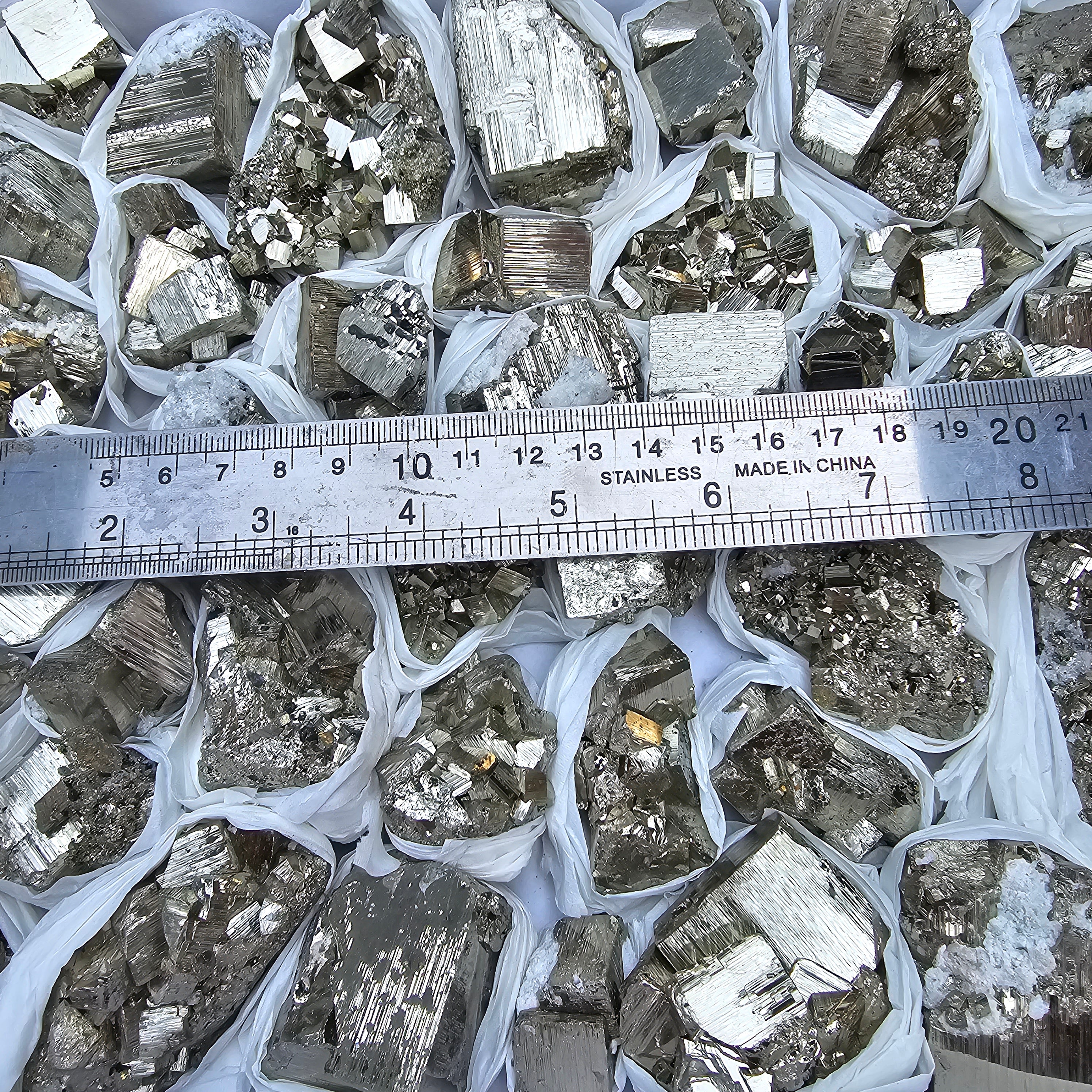 45 pc Box Pyrite Cubic