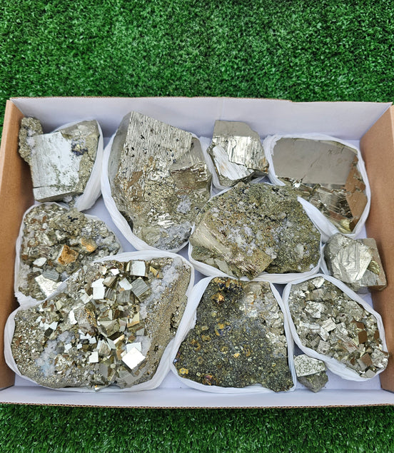 10 pc Pyrite Cubic