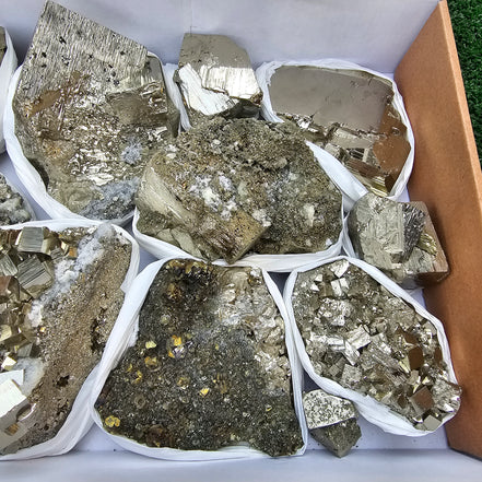 10 pc Pyrite Cubic