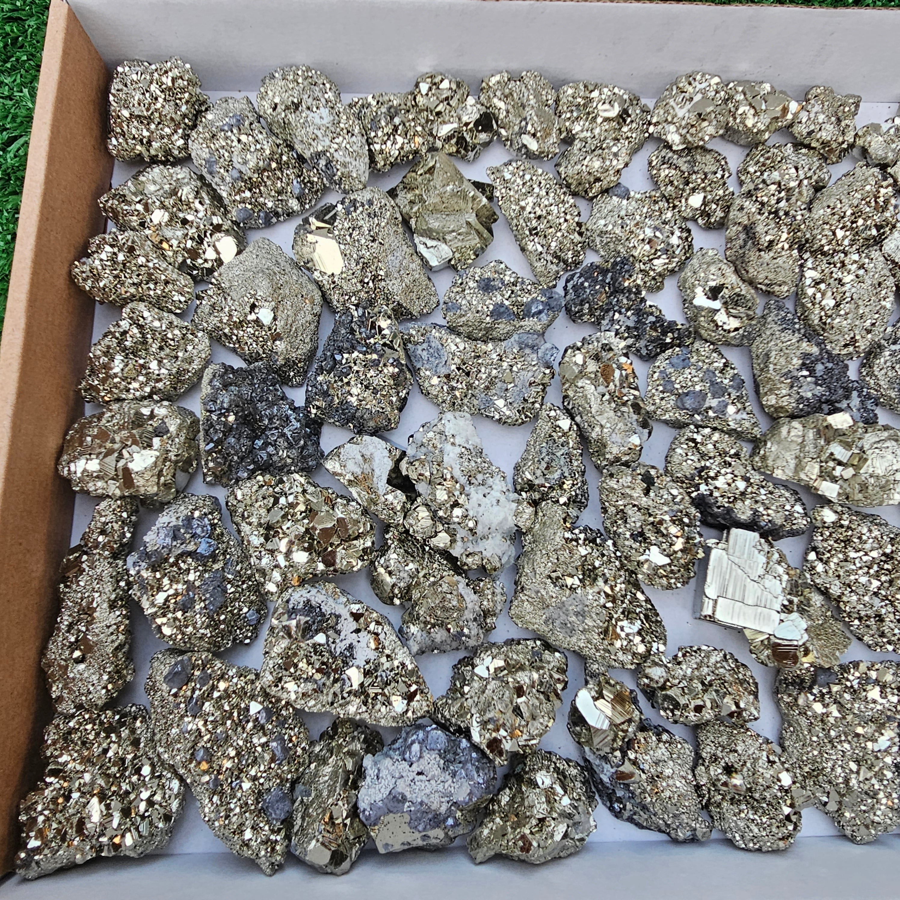 72 pc pyrite octahedral