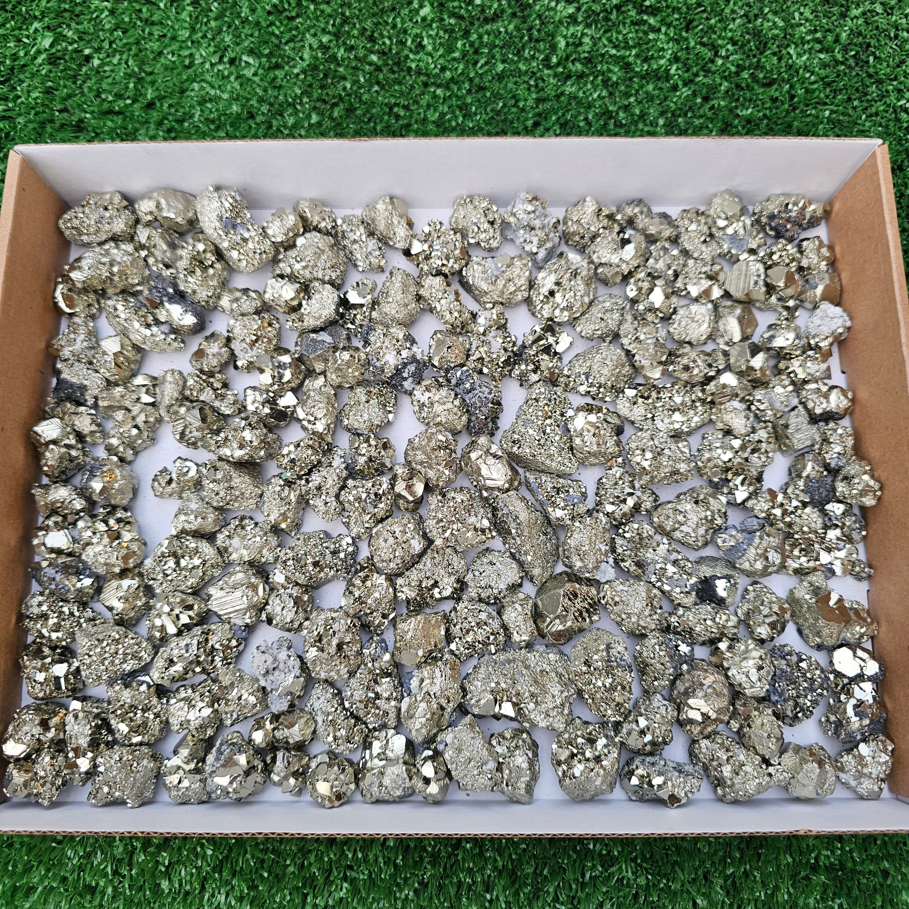 87 pc pyrite octahedral
