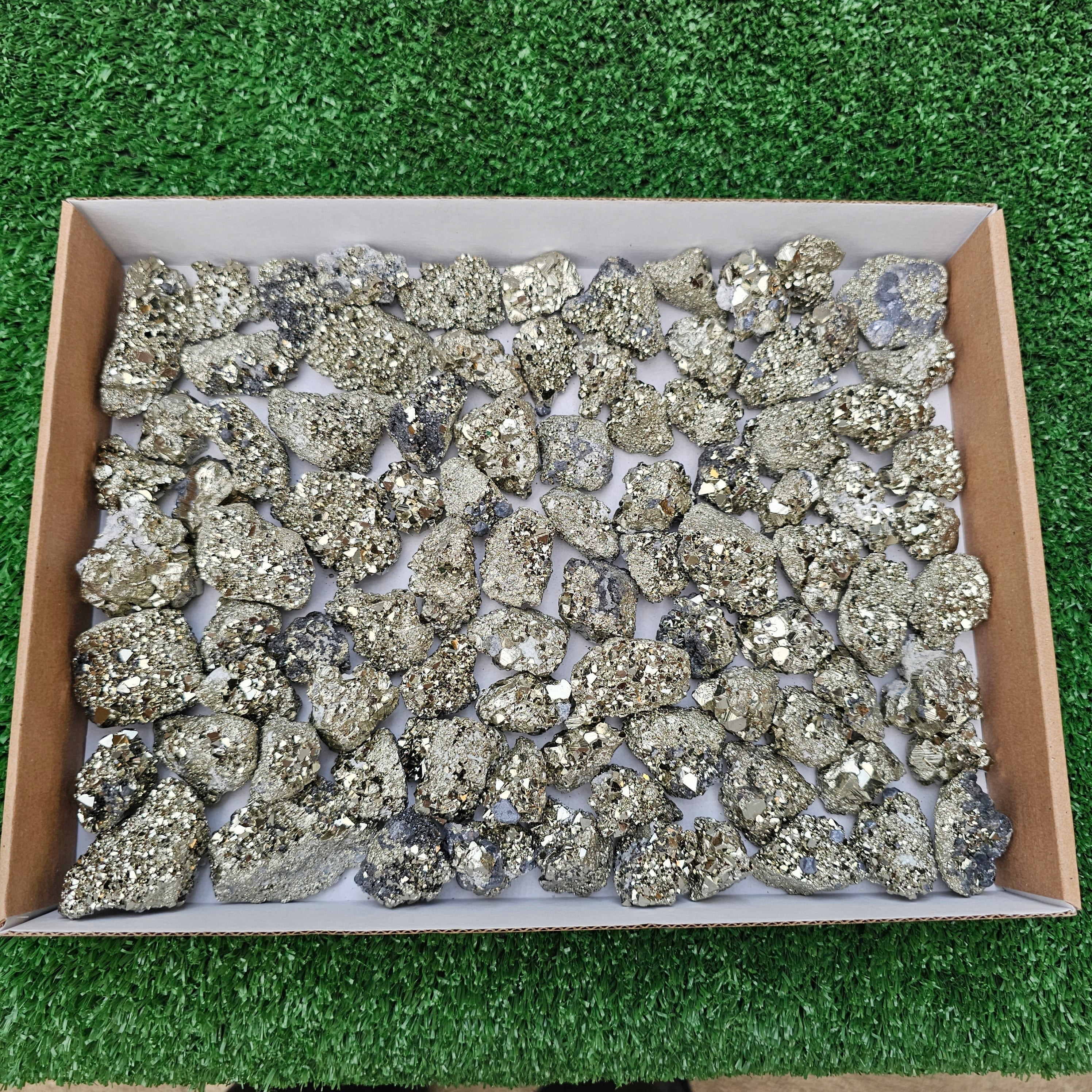 85 pc pyrite octahedral