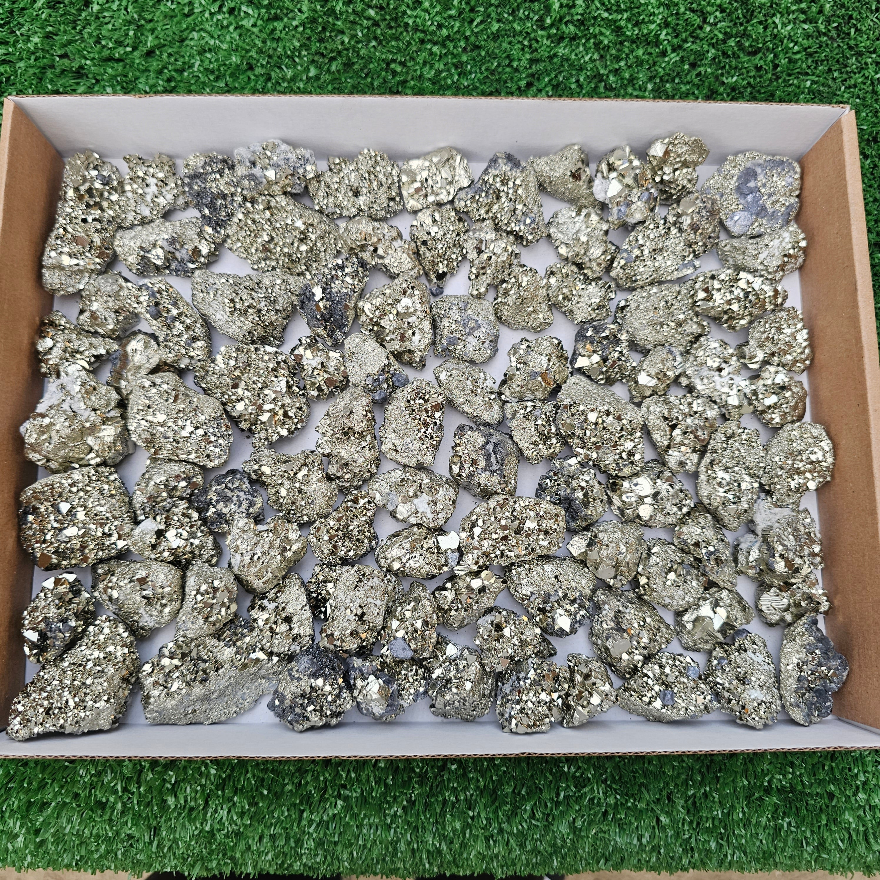 85 pc pyrite octahedral