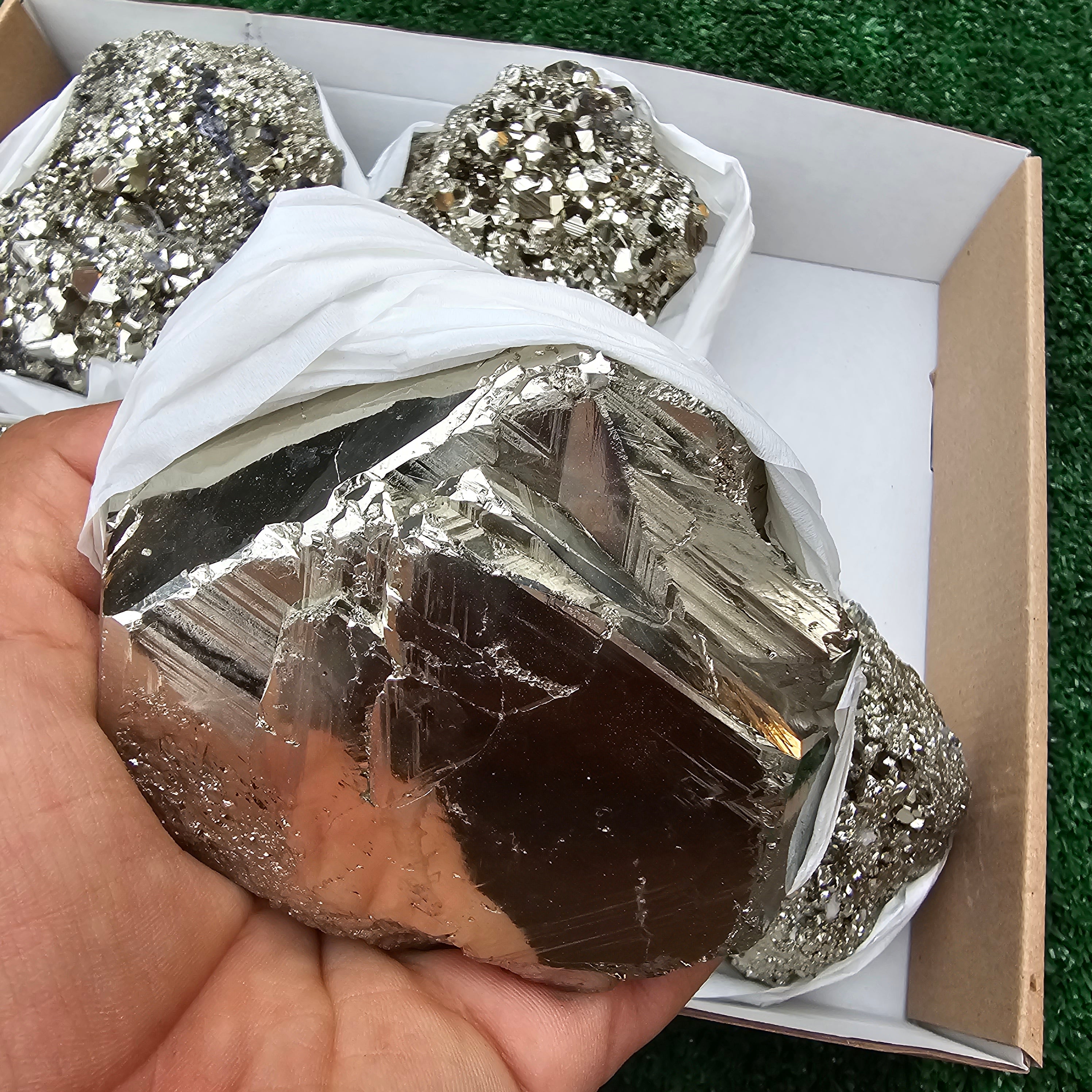 5 pc pyrite octahedral