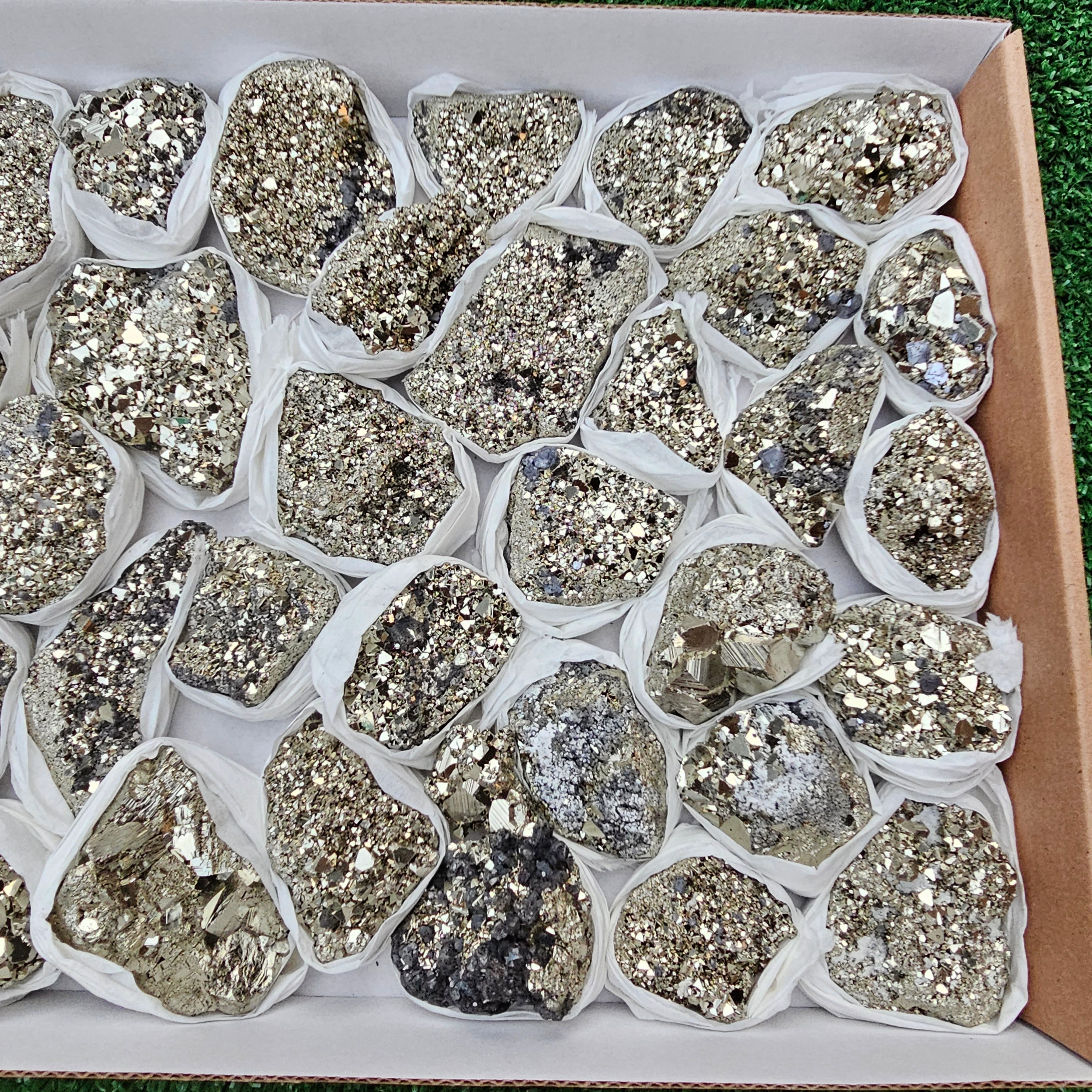 37 pc pyrite octahedral