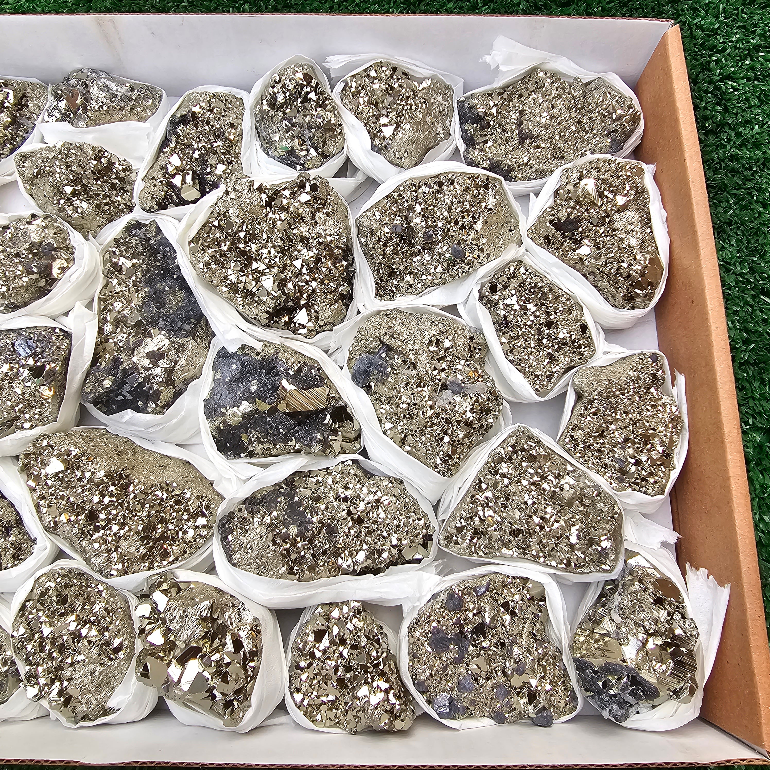 32 pc pyrite octahedral