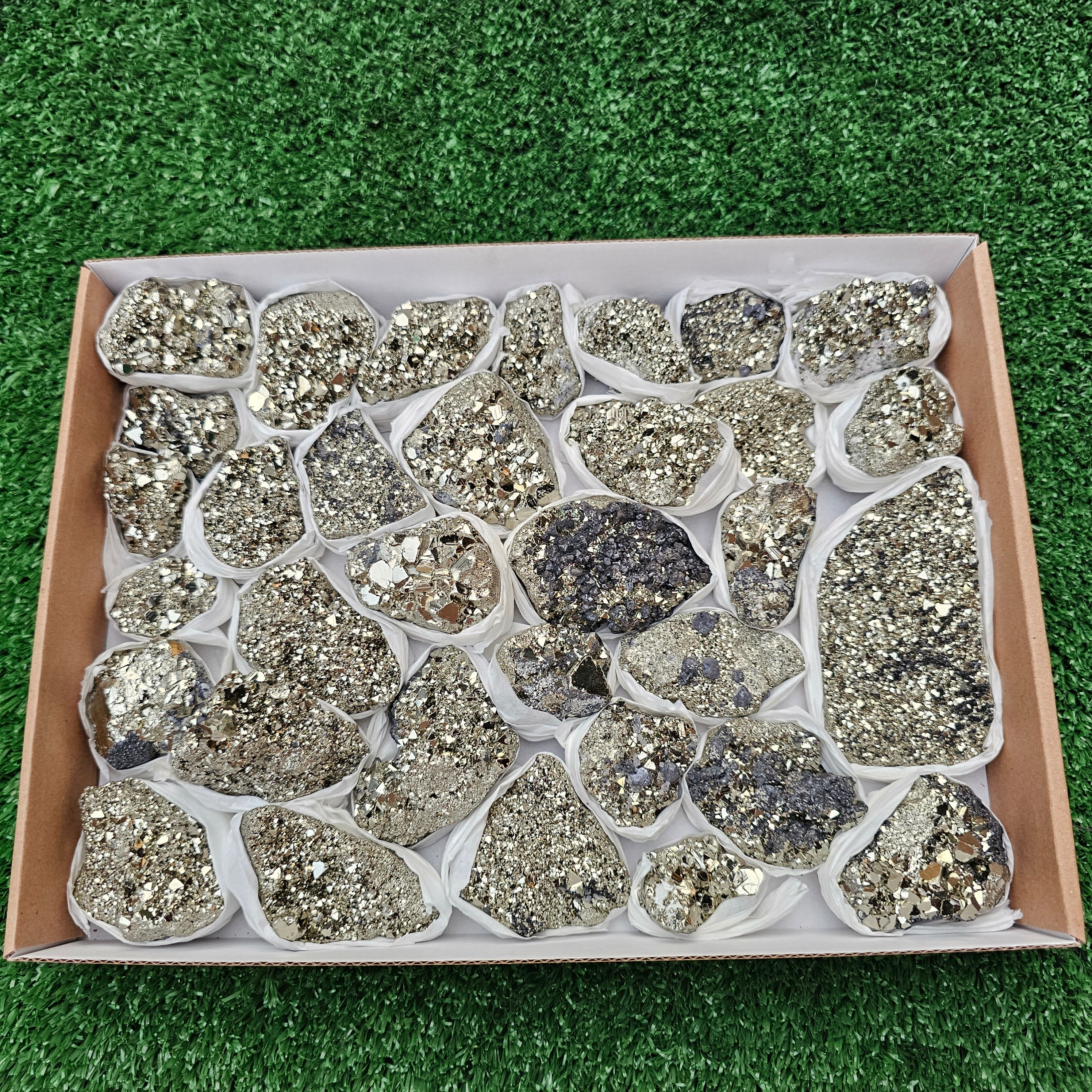 33 pc pyrite octahedral
