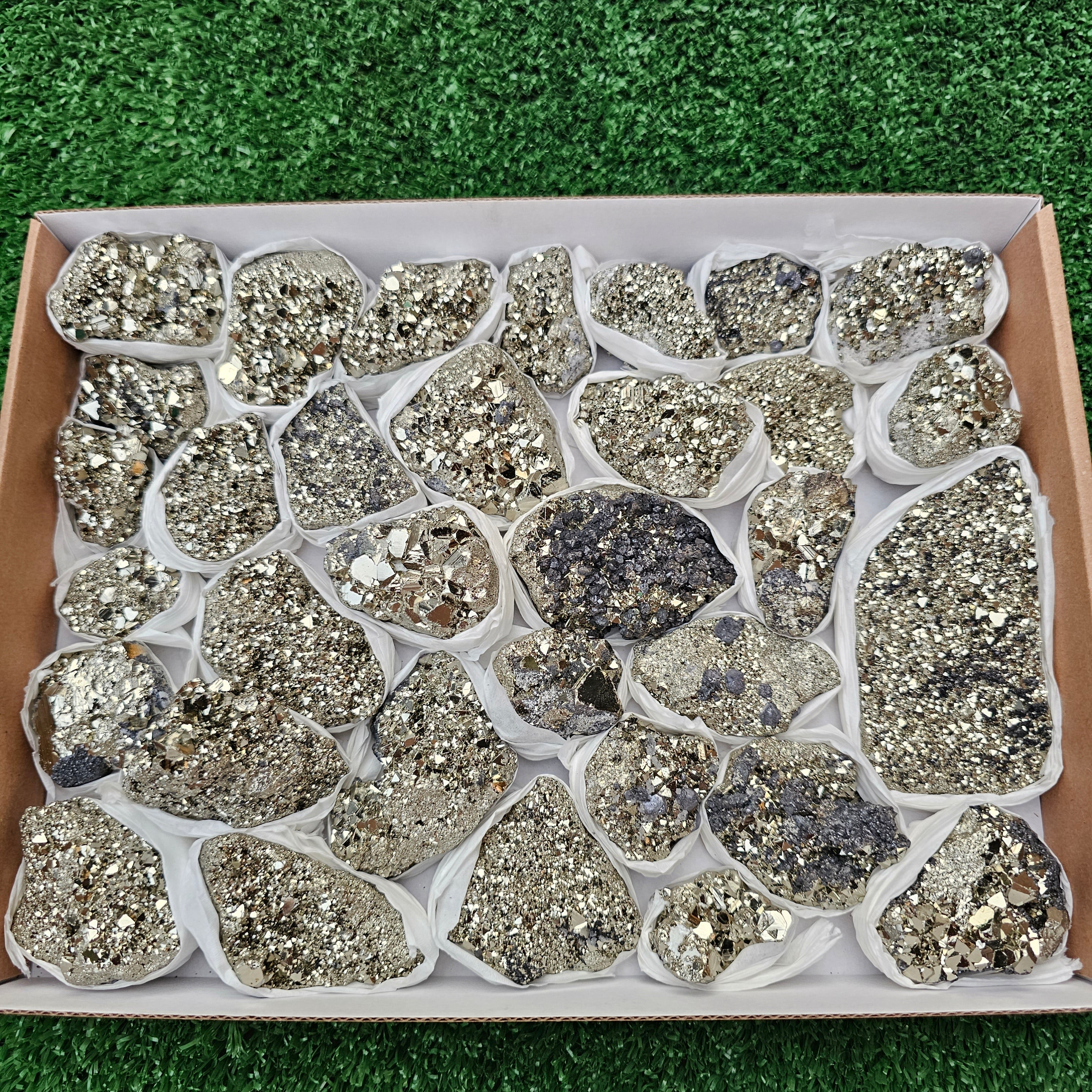 33 pc pyrite octahedral
