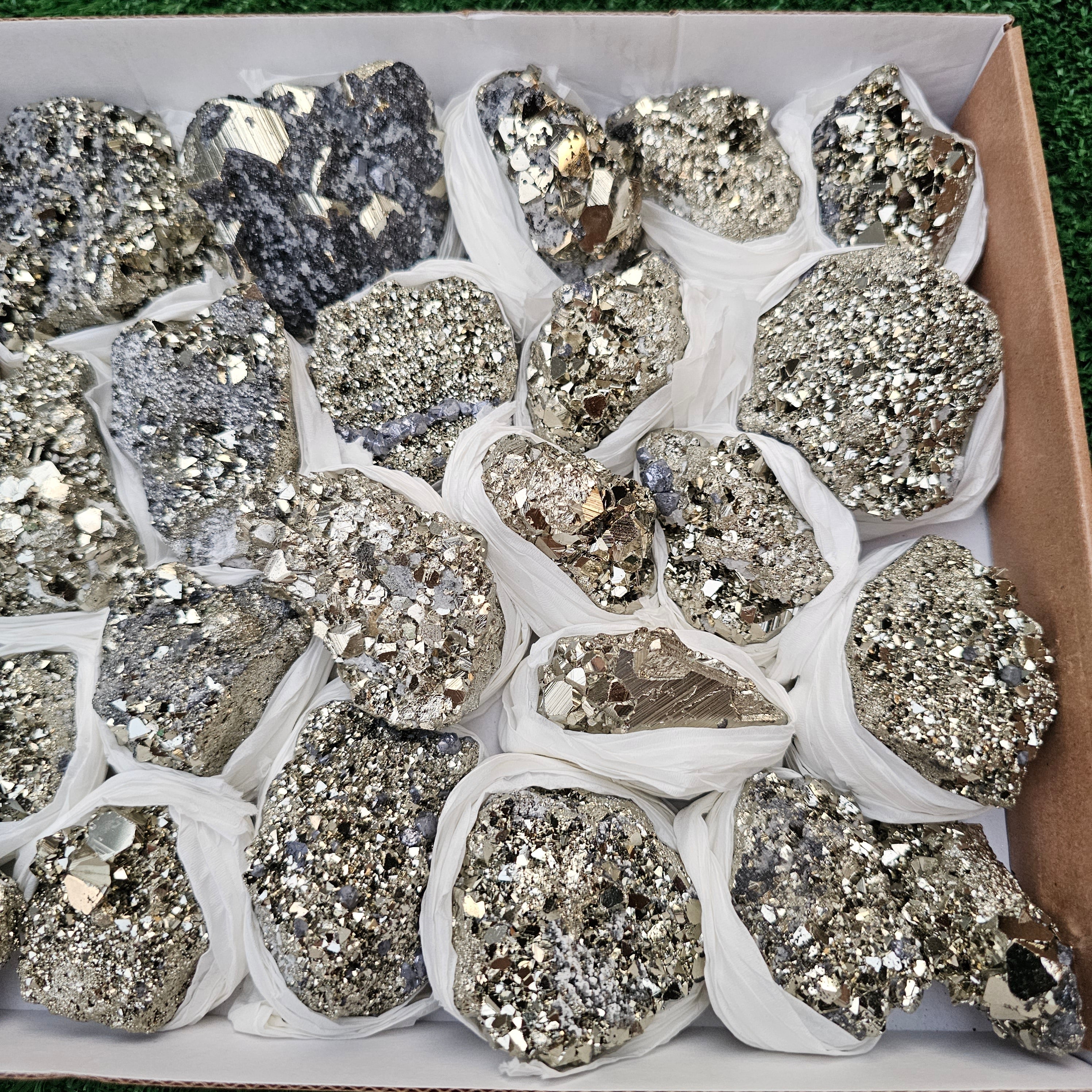 27 pc pyrite octahedral
