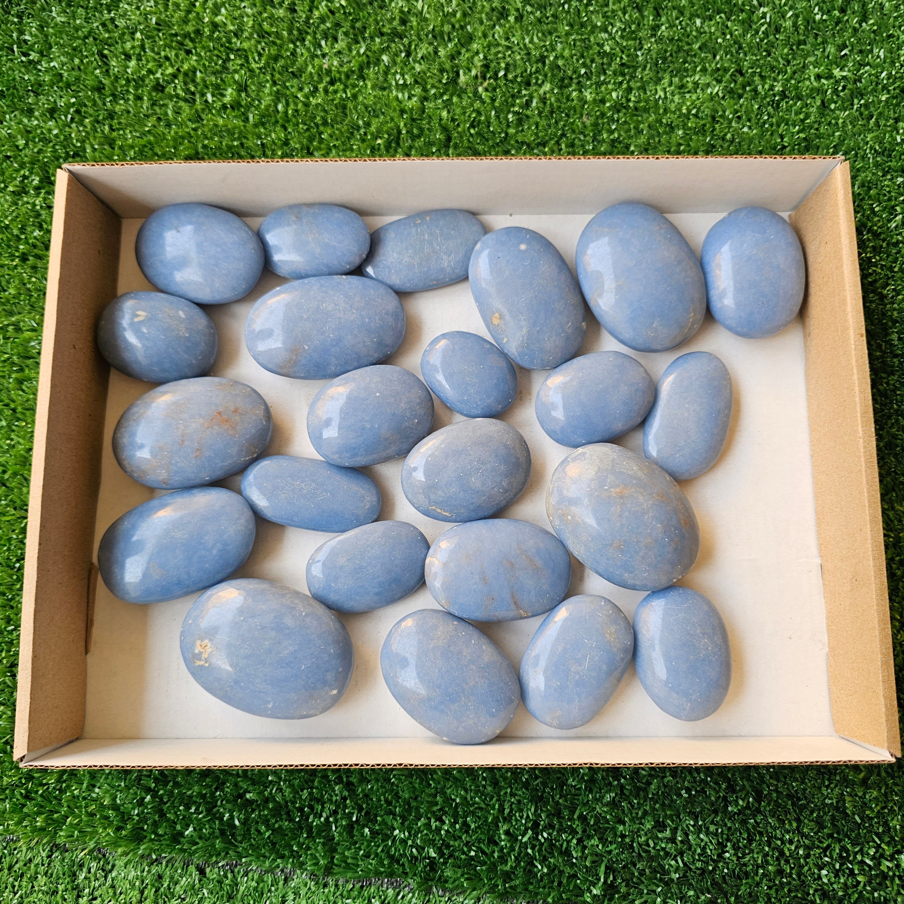 Lot 33 pcs angelite palms