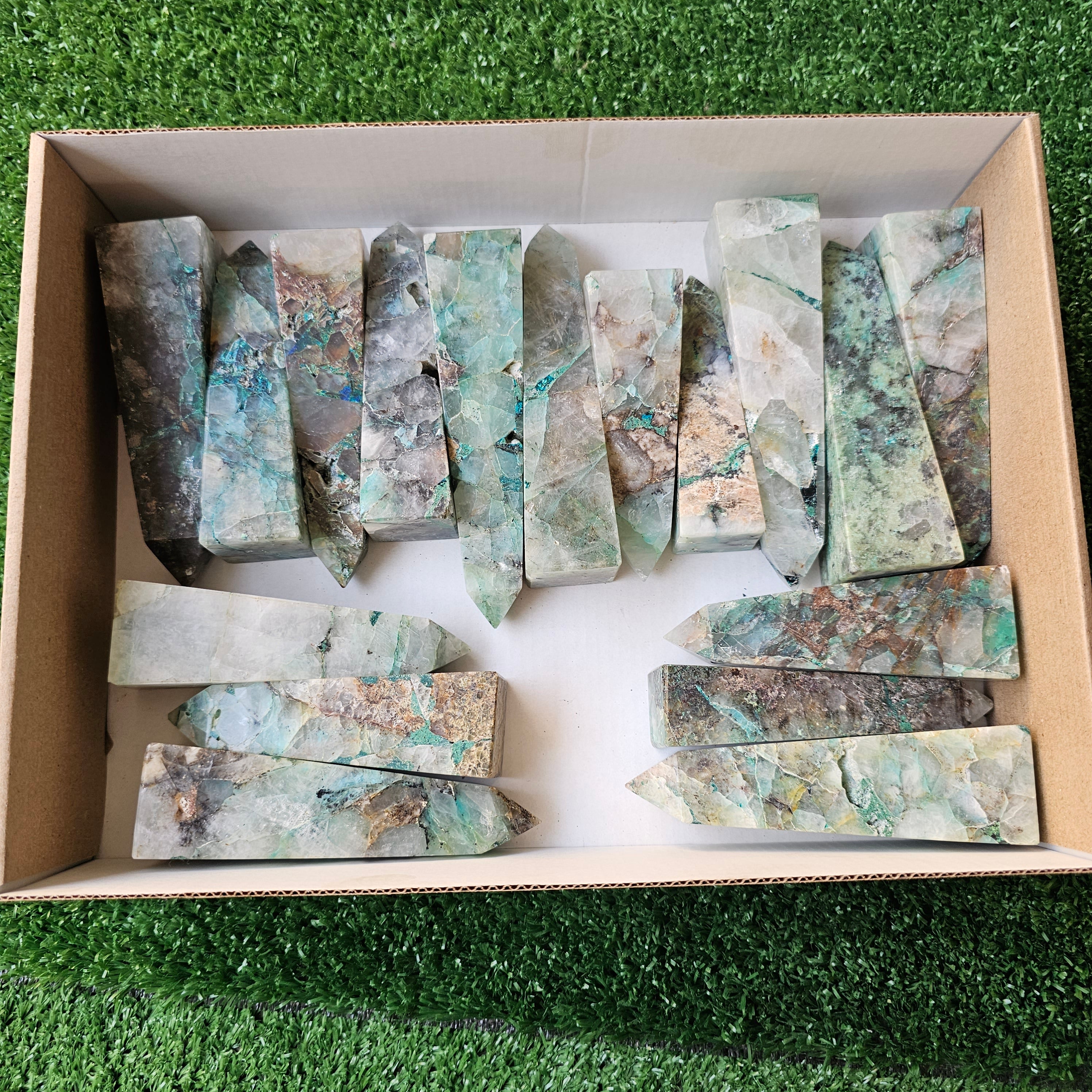 Lot 17 towers chrysocolla on quartz