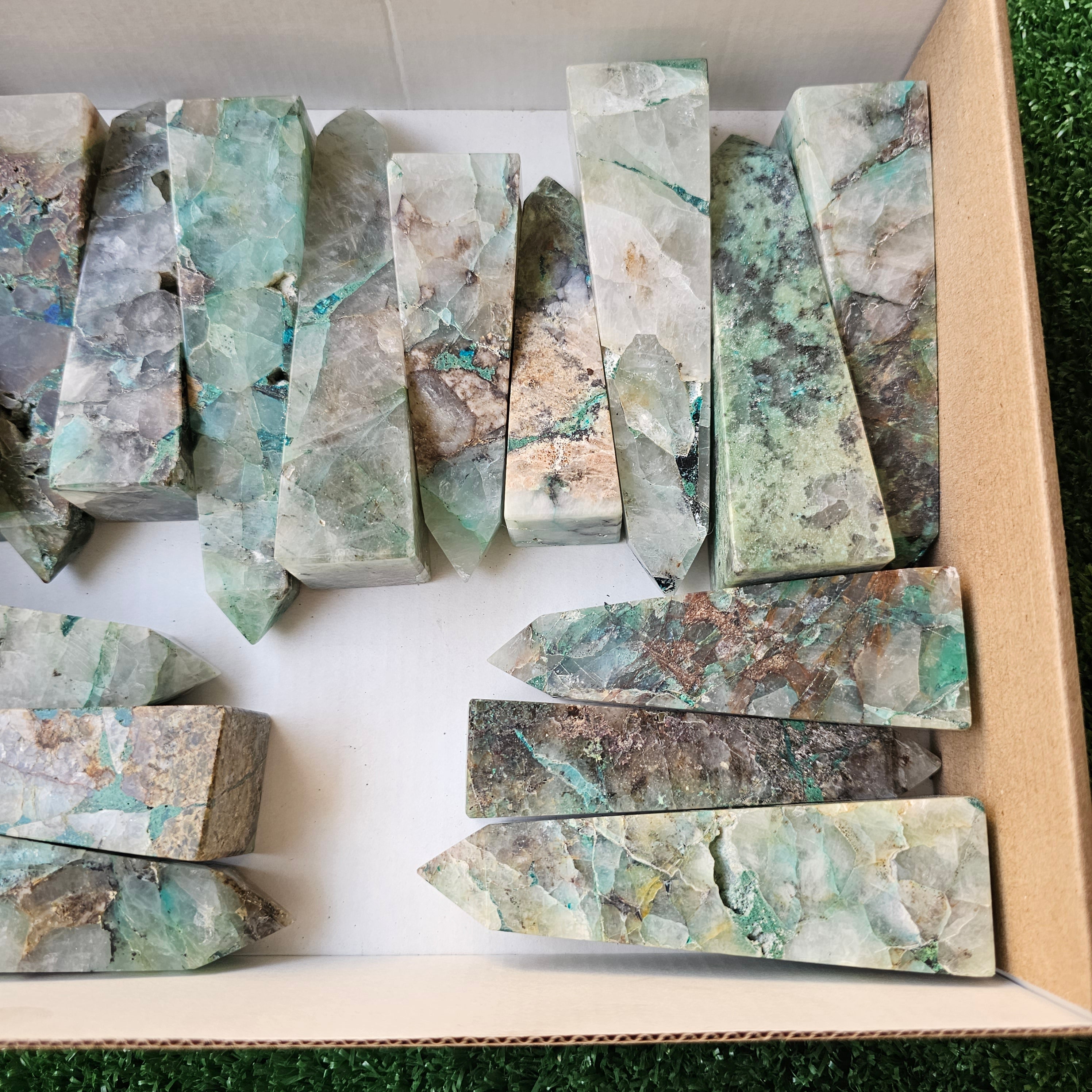 Lot 17 towers chrysocolla on quartz