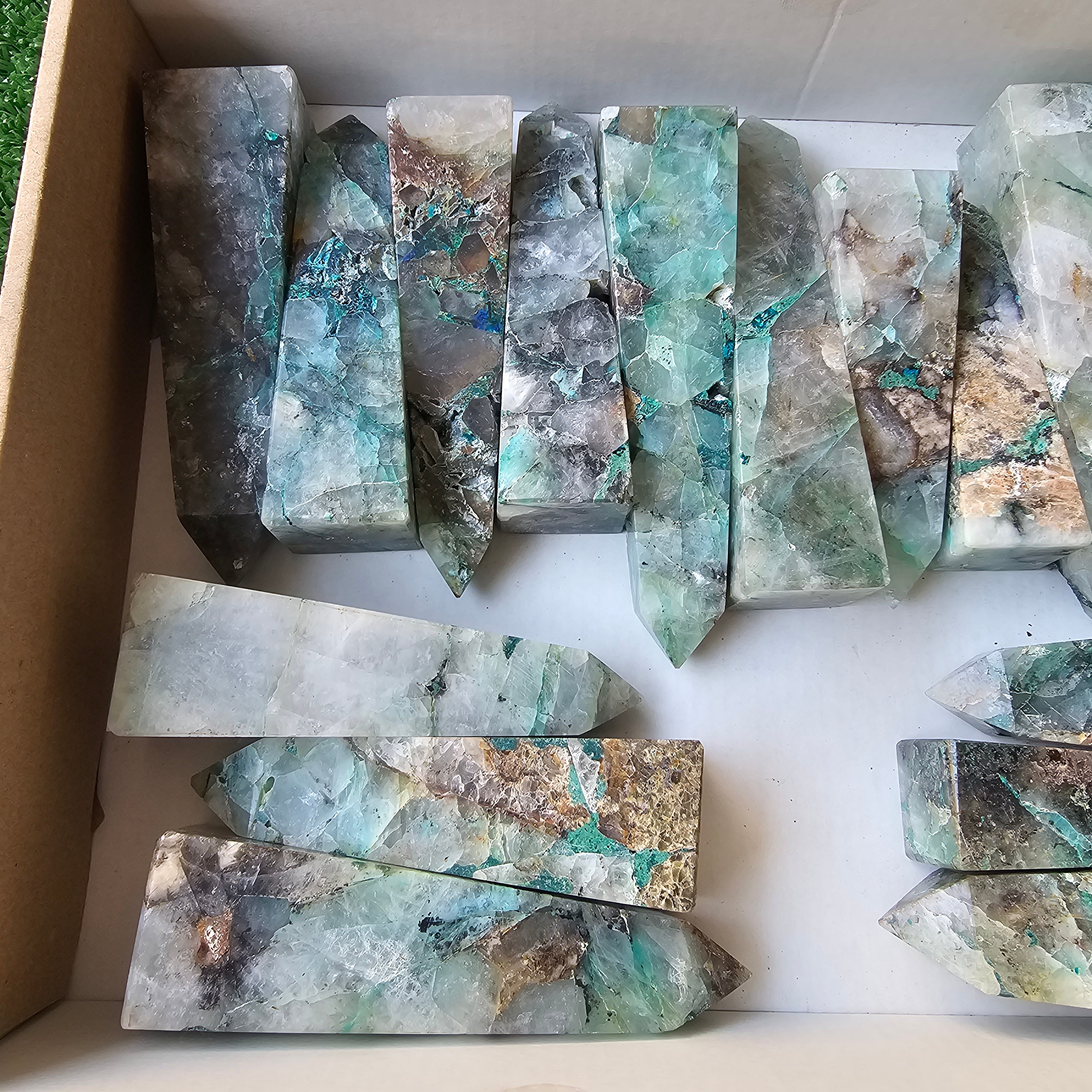 Lot 17 towers chrysocolla on quartz