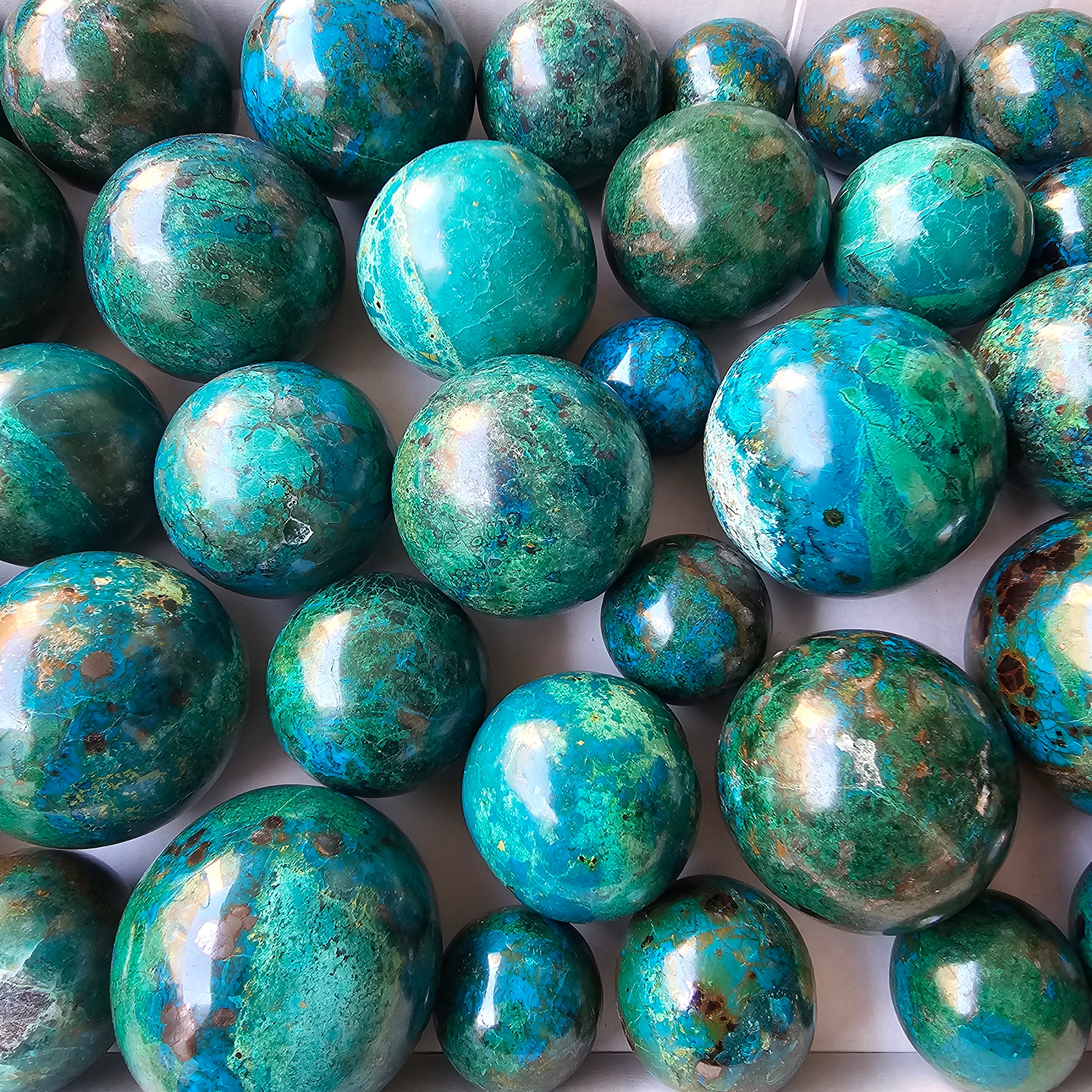 Lot 33 pcs chrysocolla spheres