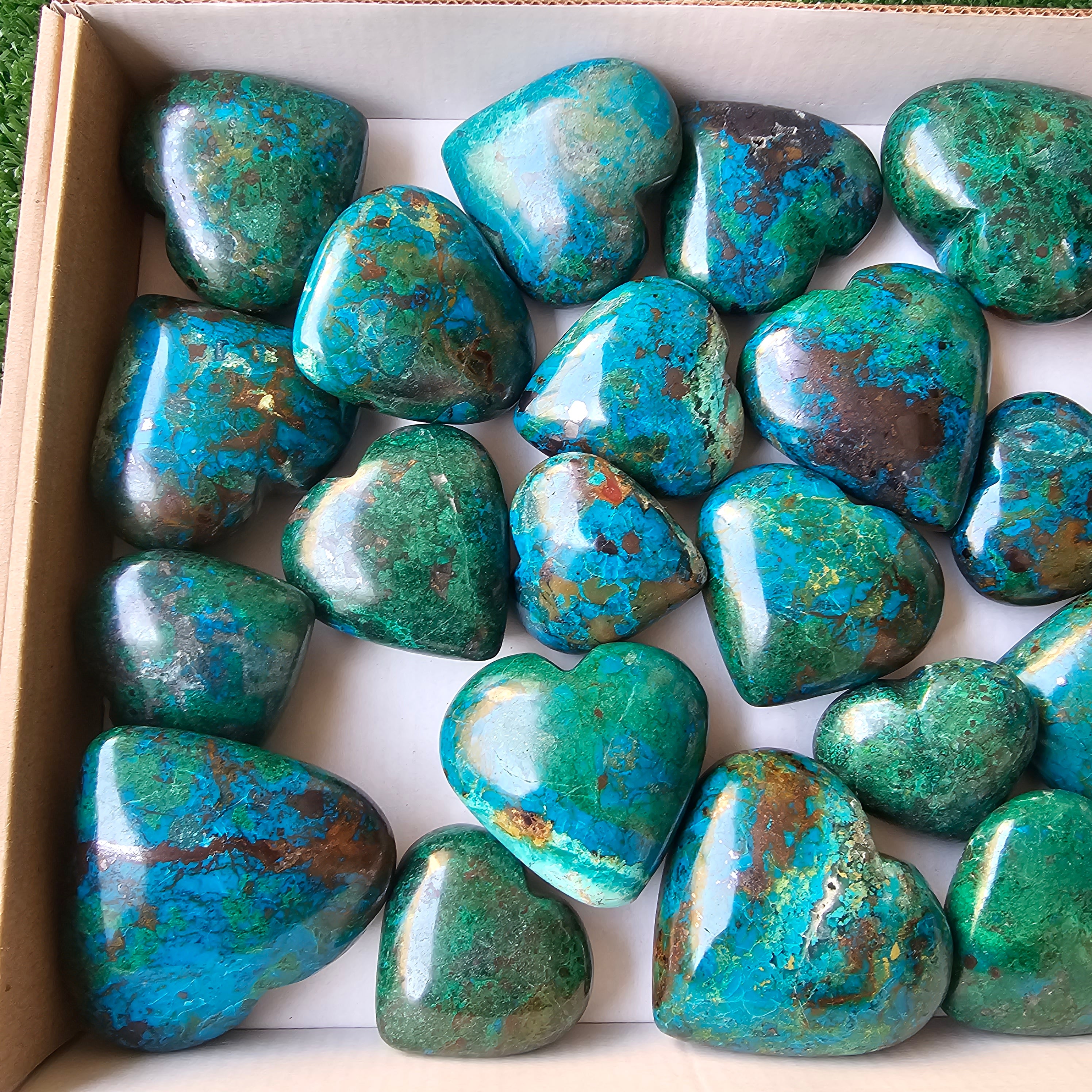 Lot 24 pcs chrysocolla hearts