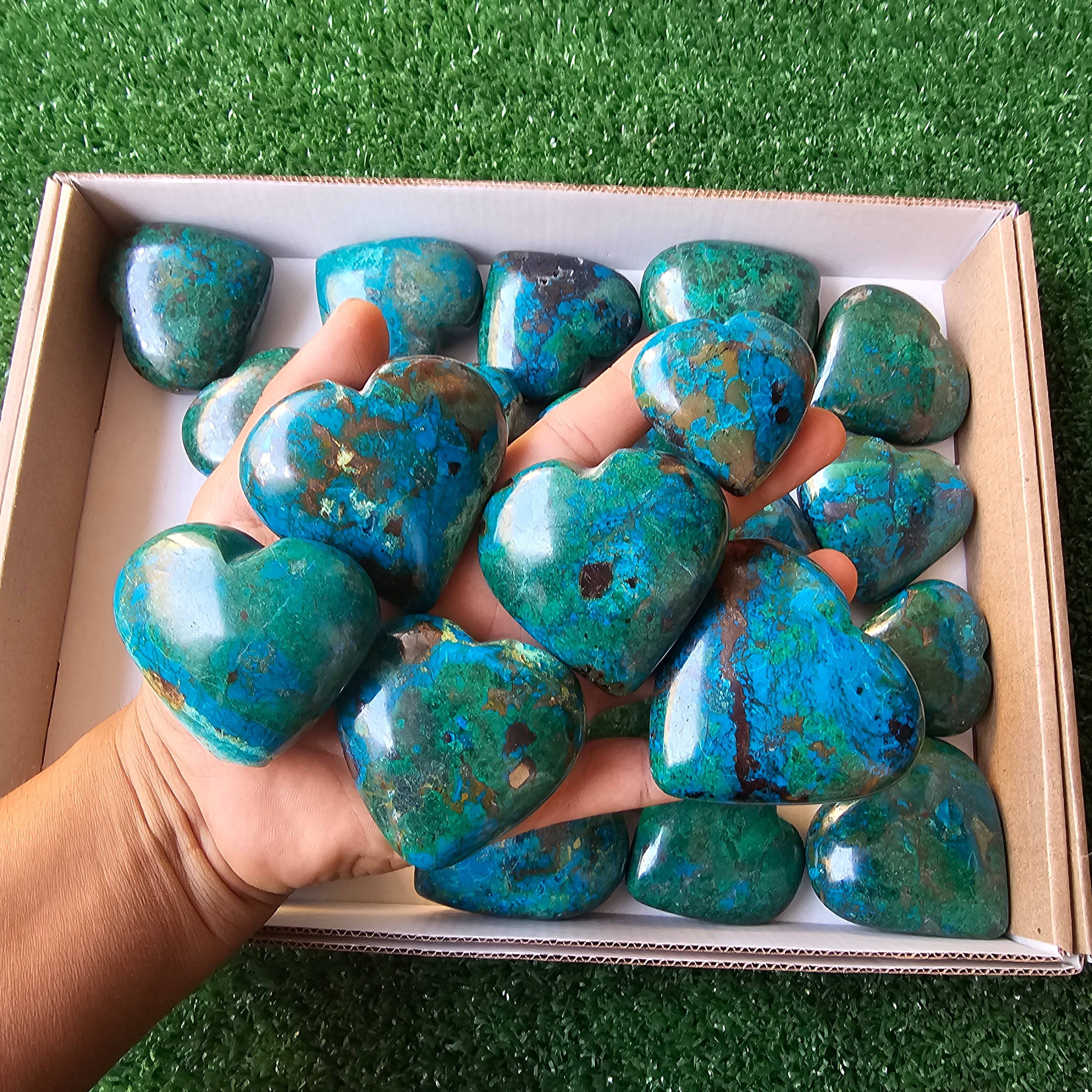 Lot 24 pcs chrysocolla hearts