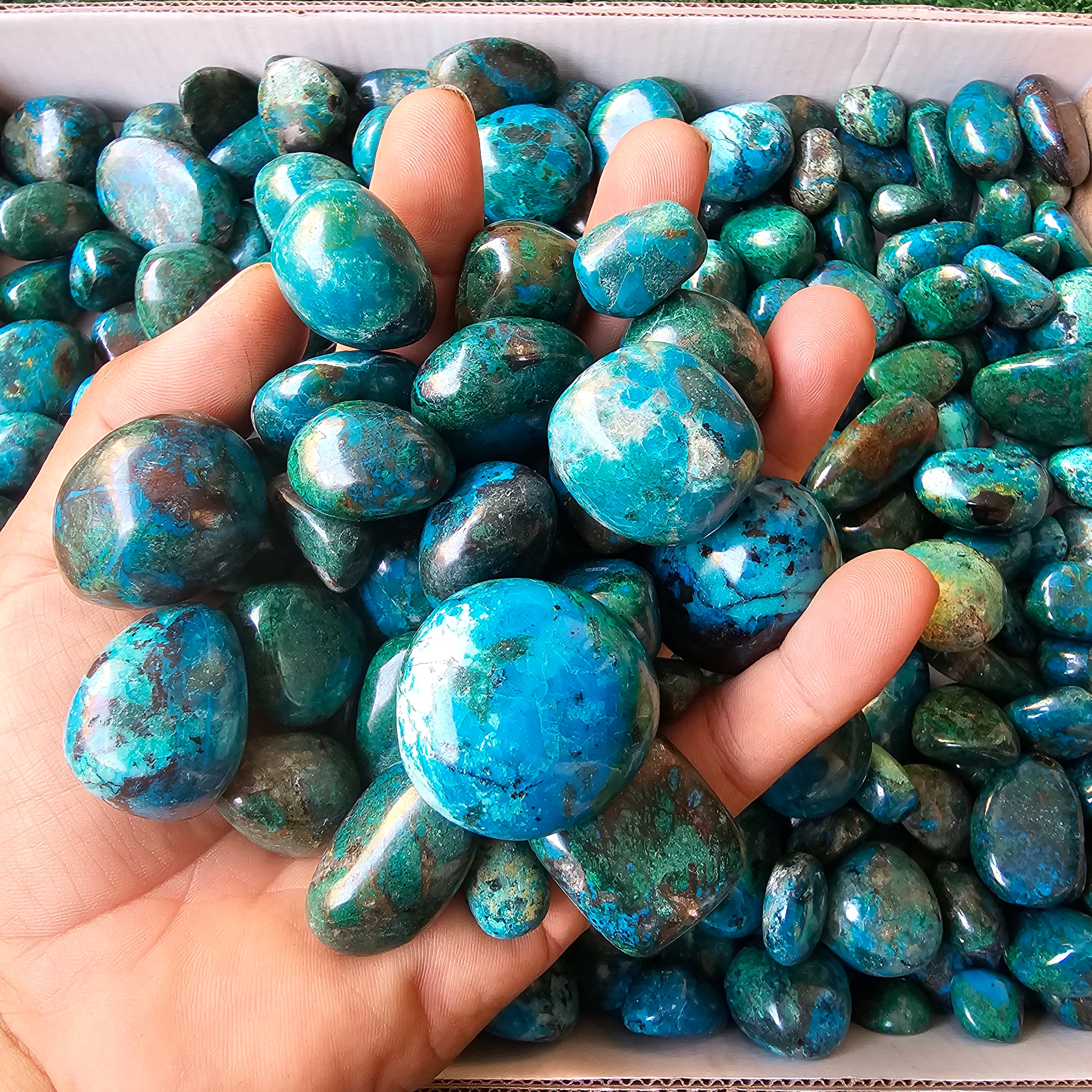 Lot 2 kg chrysocolla tumbled