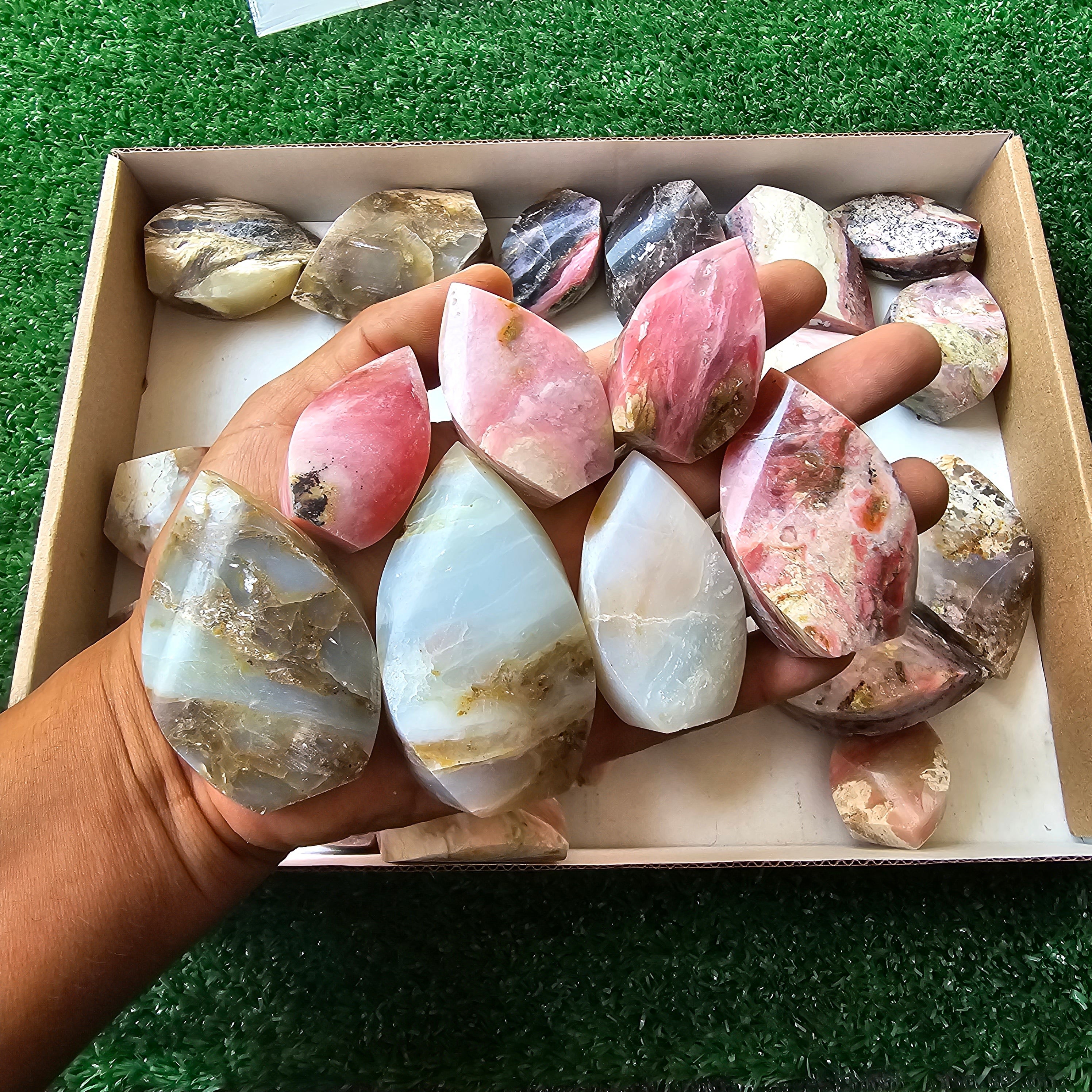31 pc blue opal & strawberry pink opal flames