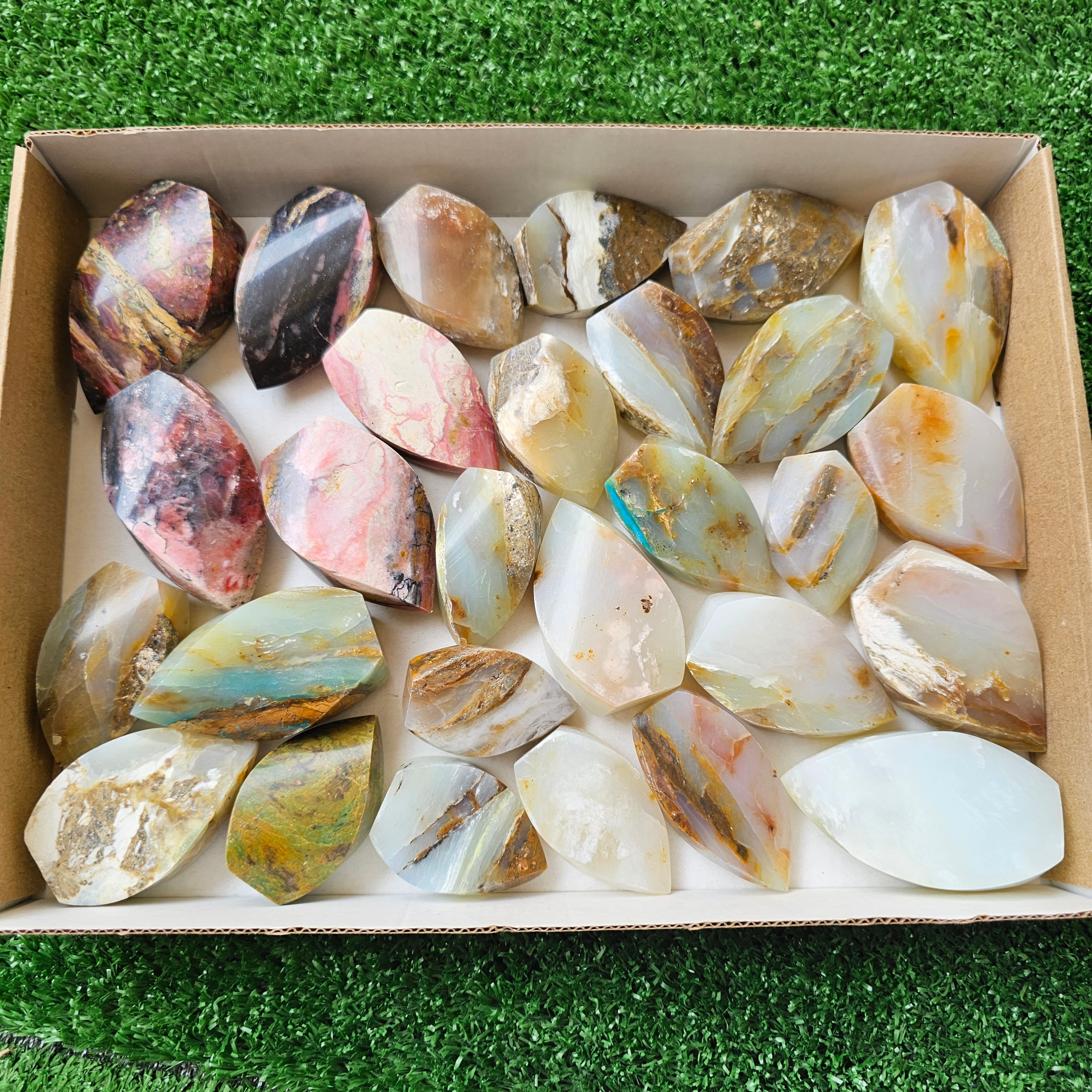 28 pc blue opal & strawberry pink opal flames