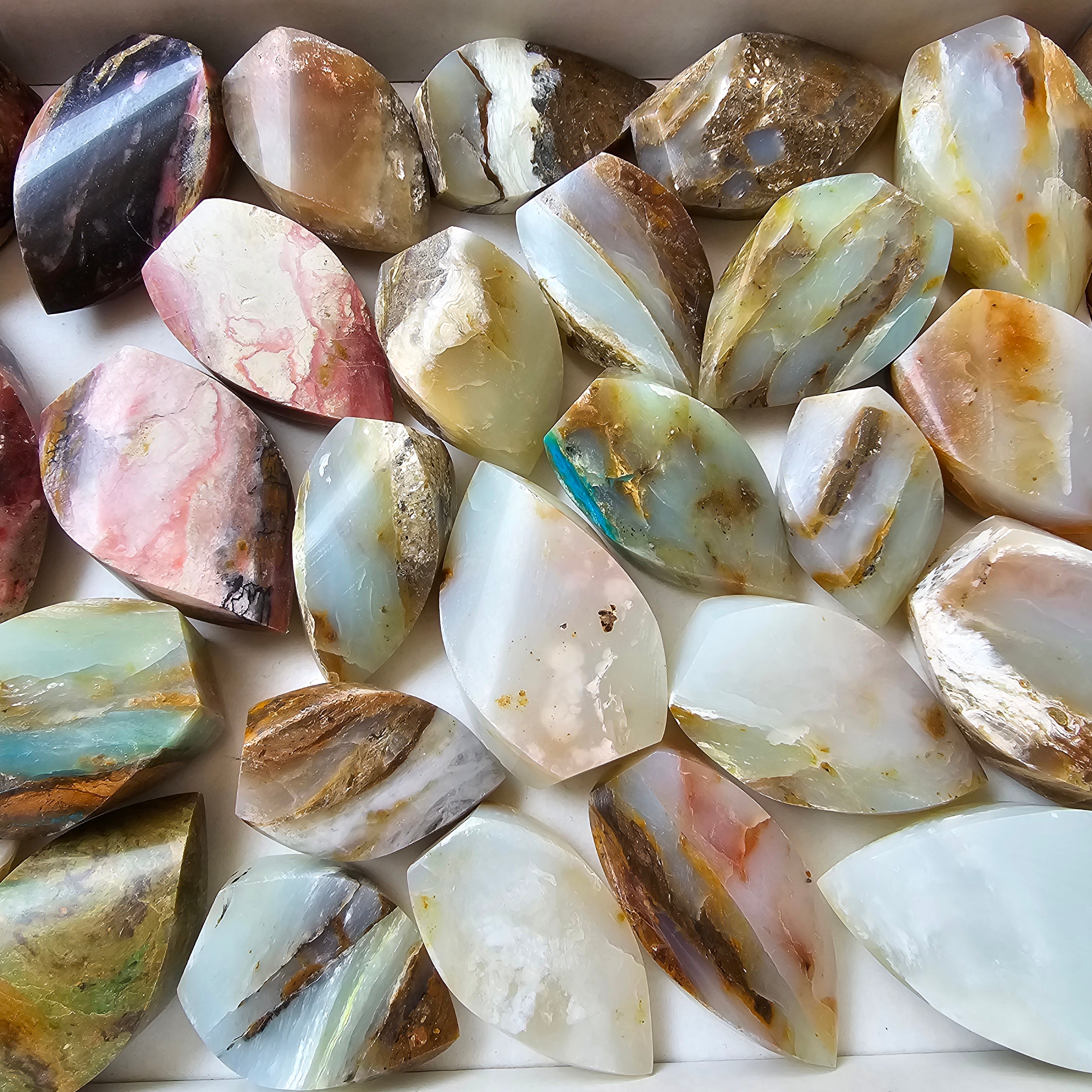 28 pc blue opal & strawberry pink opal flames