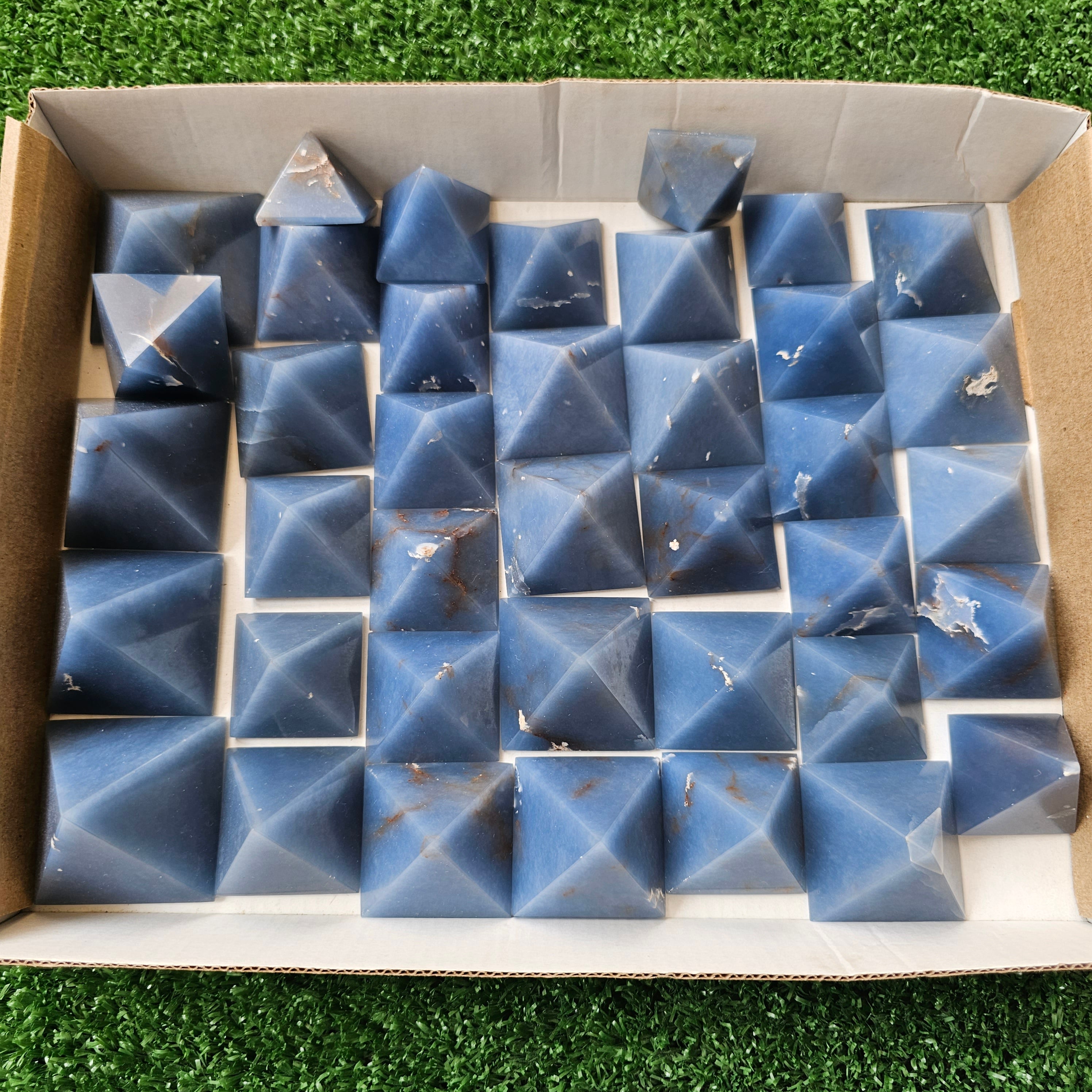 40 pc blue angelite pyramids