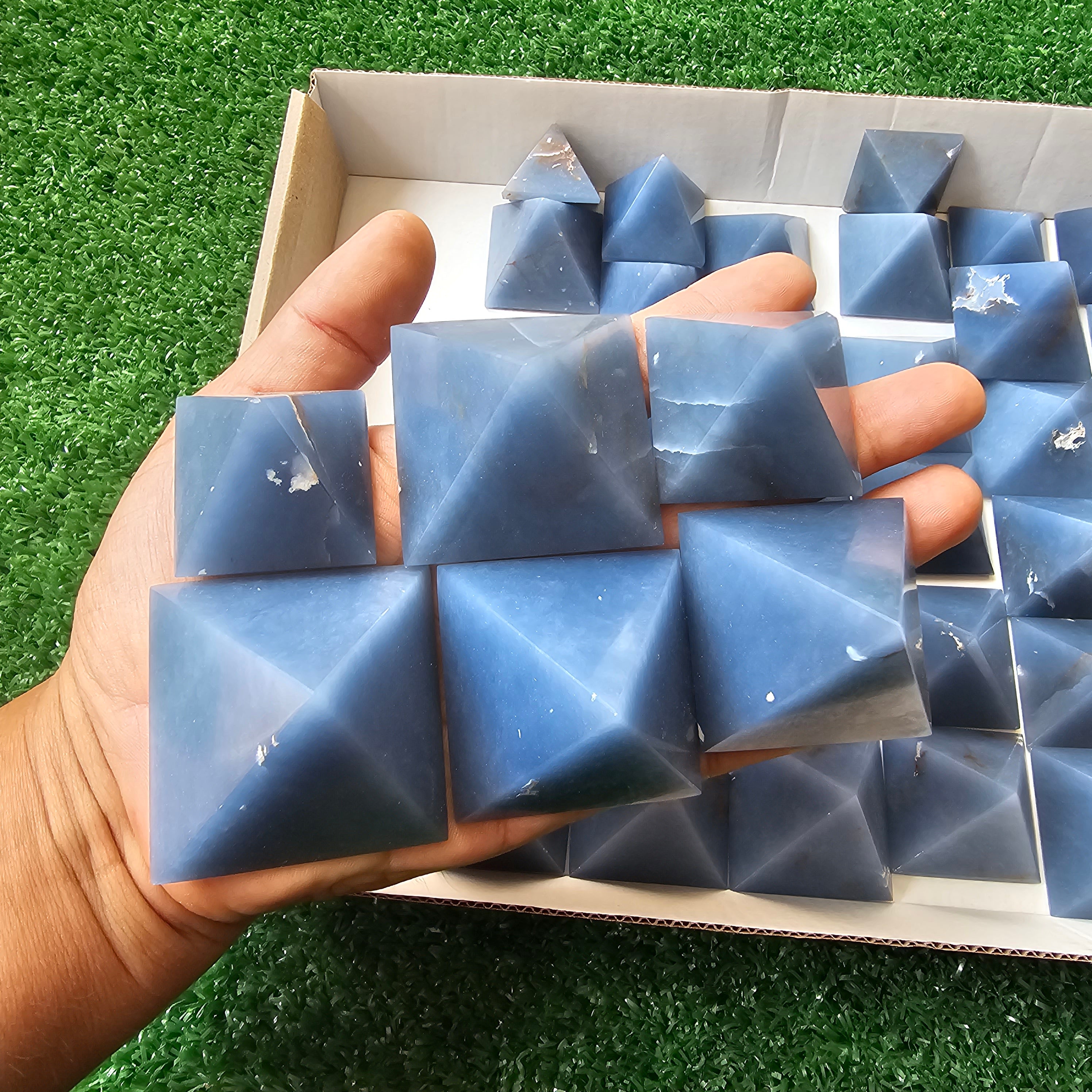 40 pc blue angelite pyramids