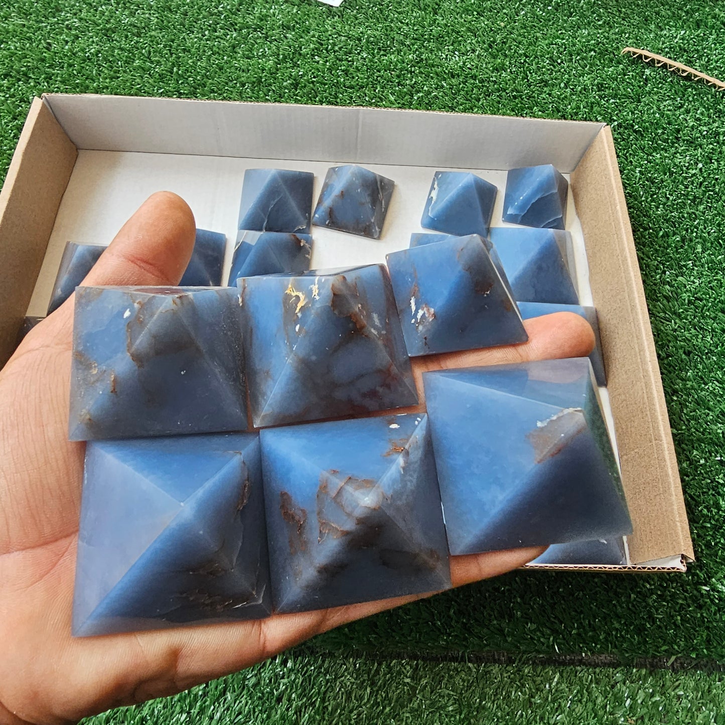 31 pc blue angelite pyramids