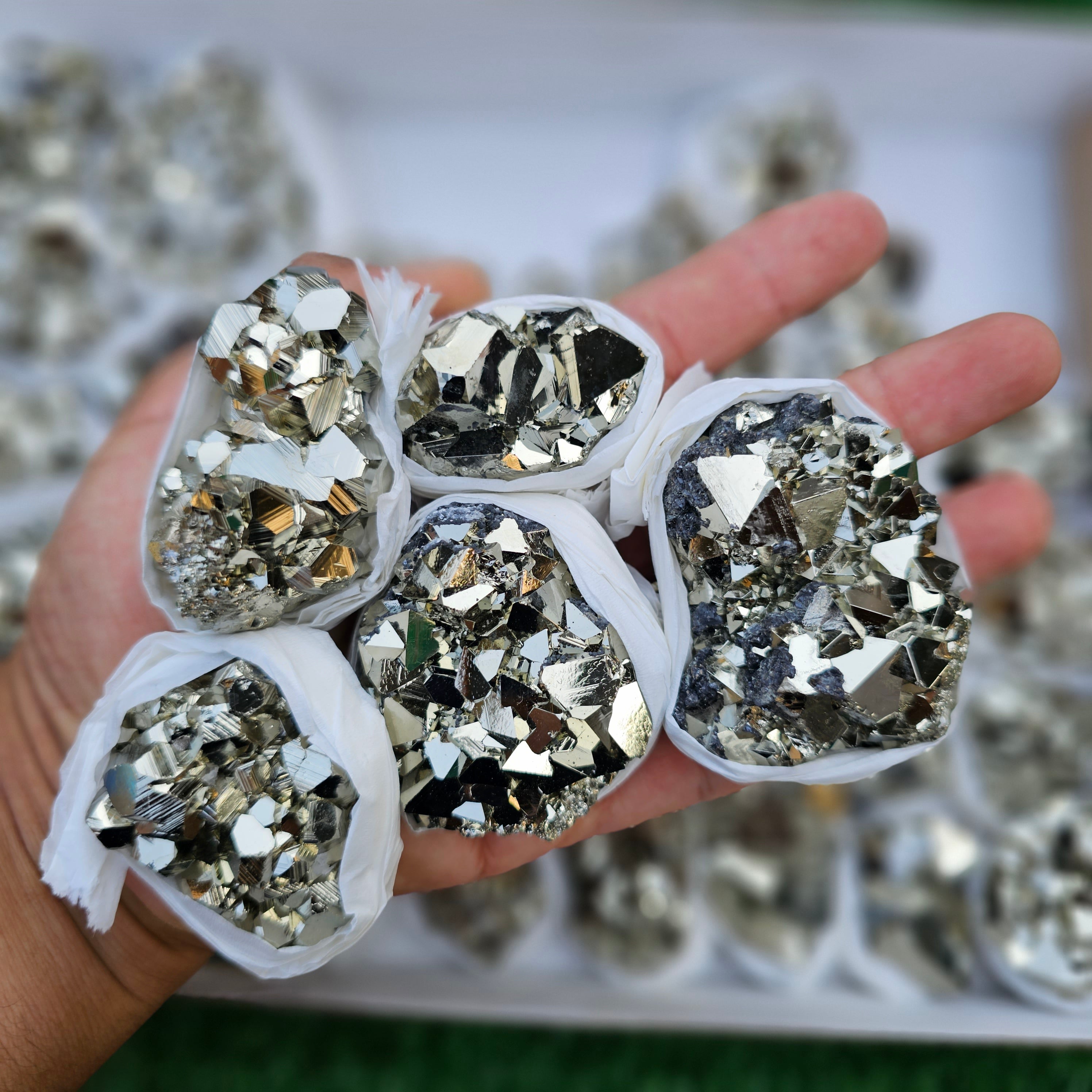 35 pc pyrite octahedral with sphalerite