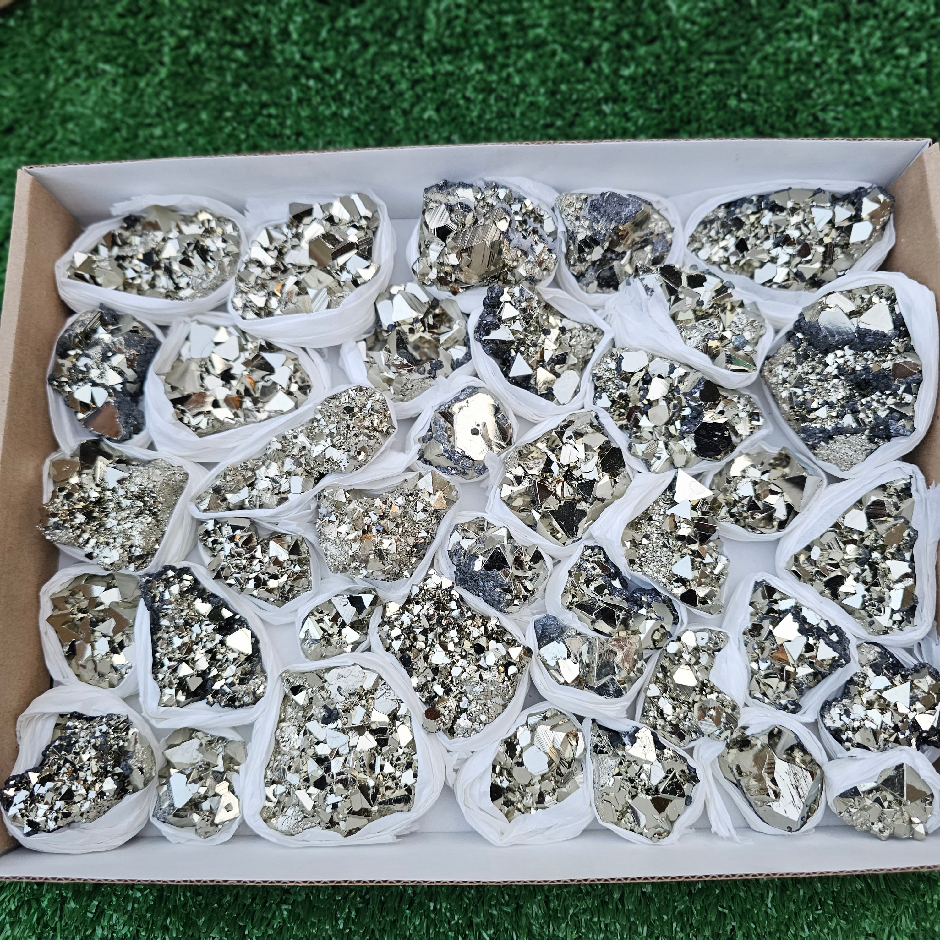 38 pc pyrite octahedral with sphalerite