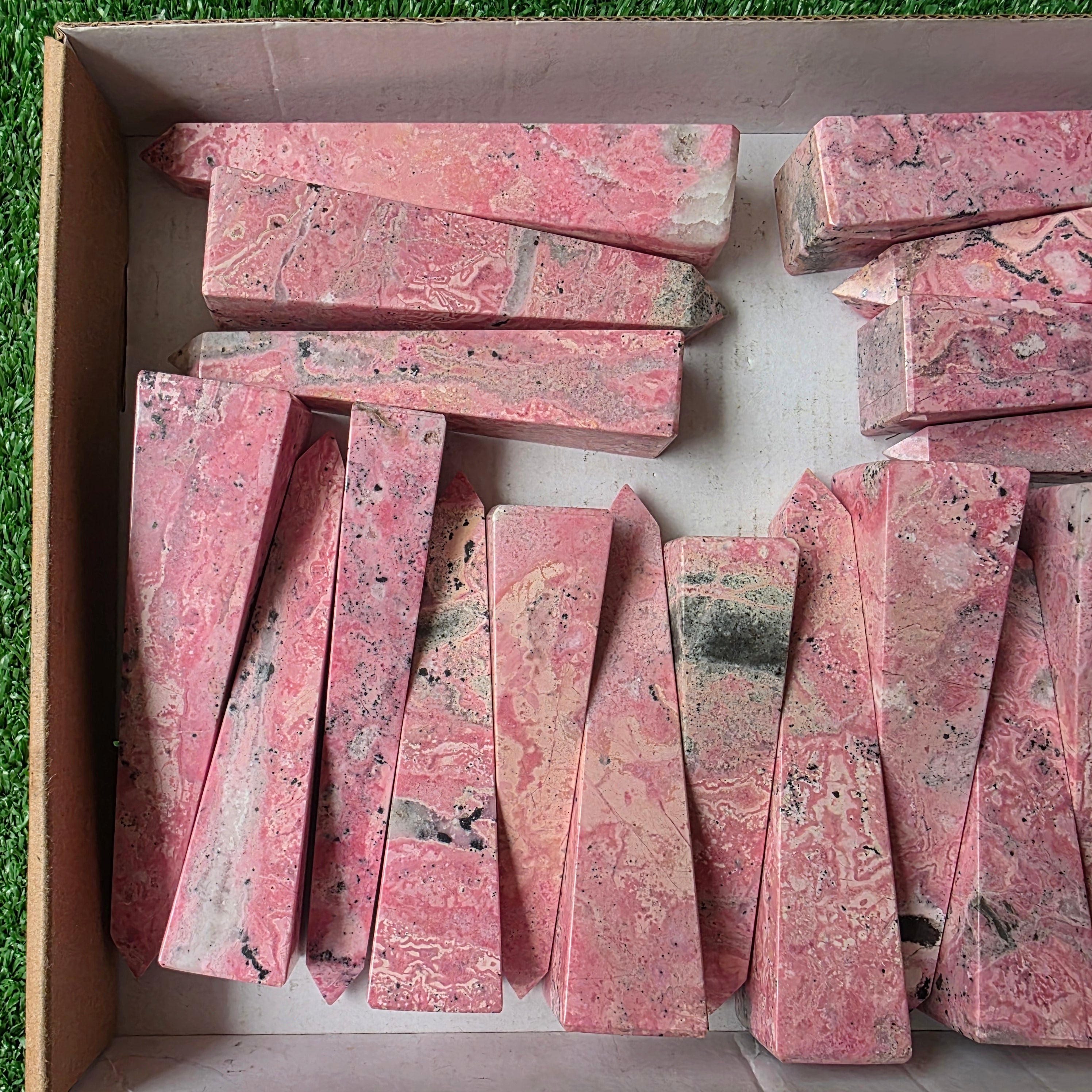 lot 21 pcs Rhodonite tower