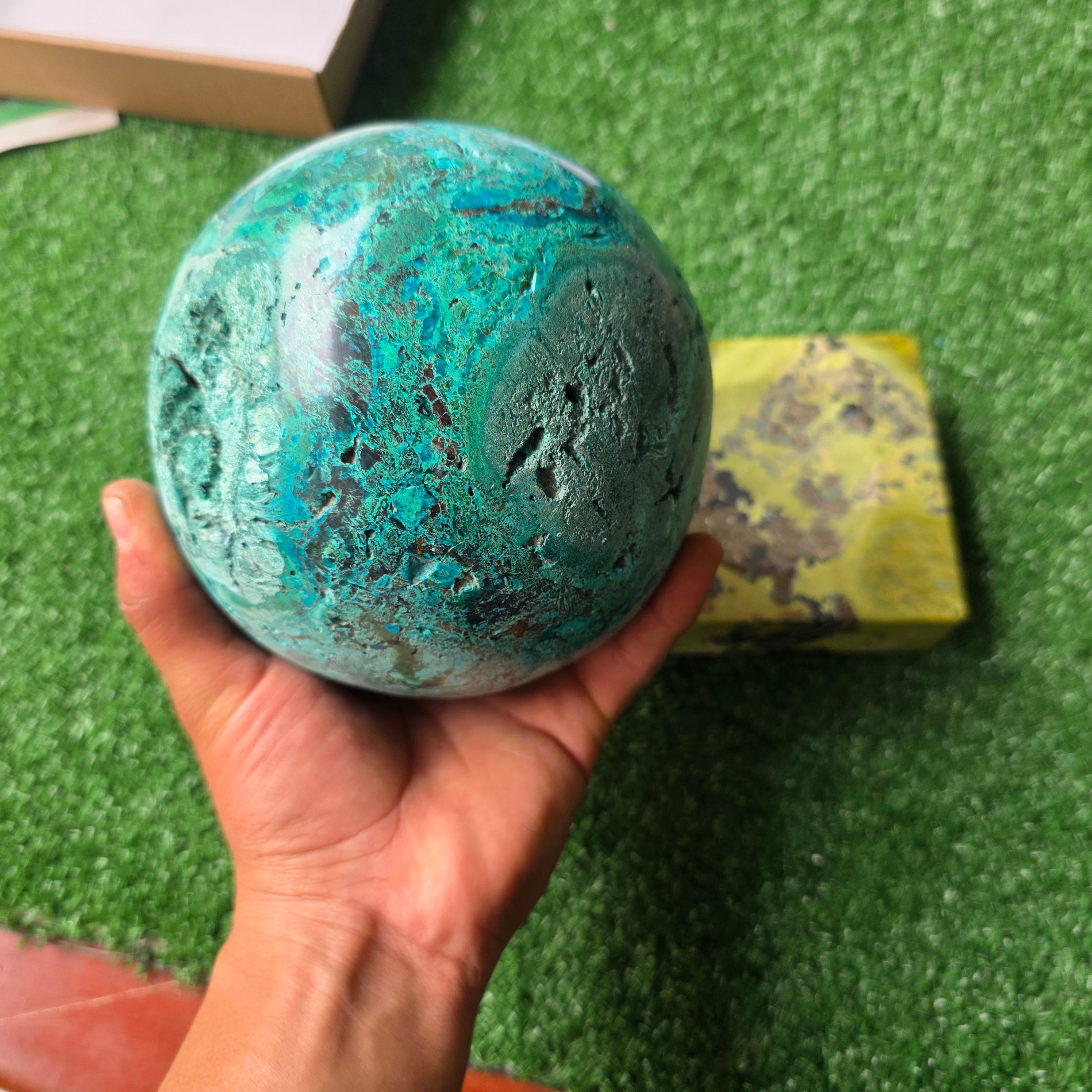 1 pc Chrysocolla Sphere