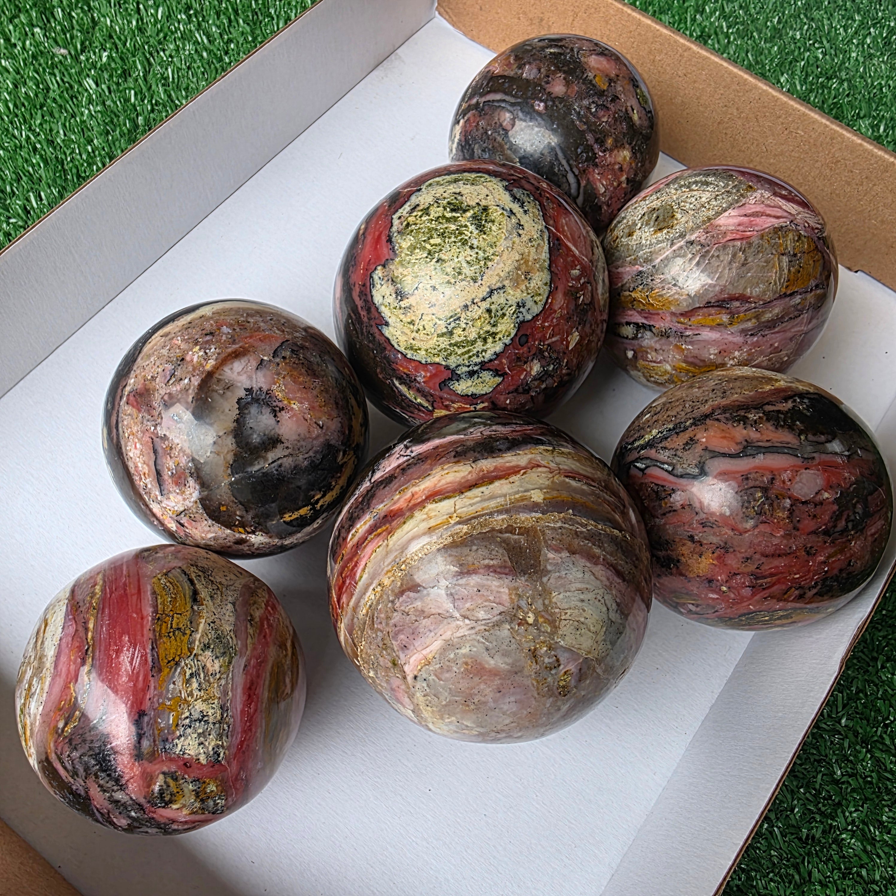 Lot 7 pcs strawberry pink opal Sphere