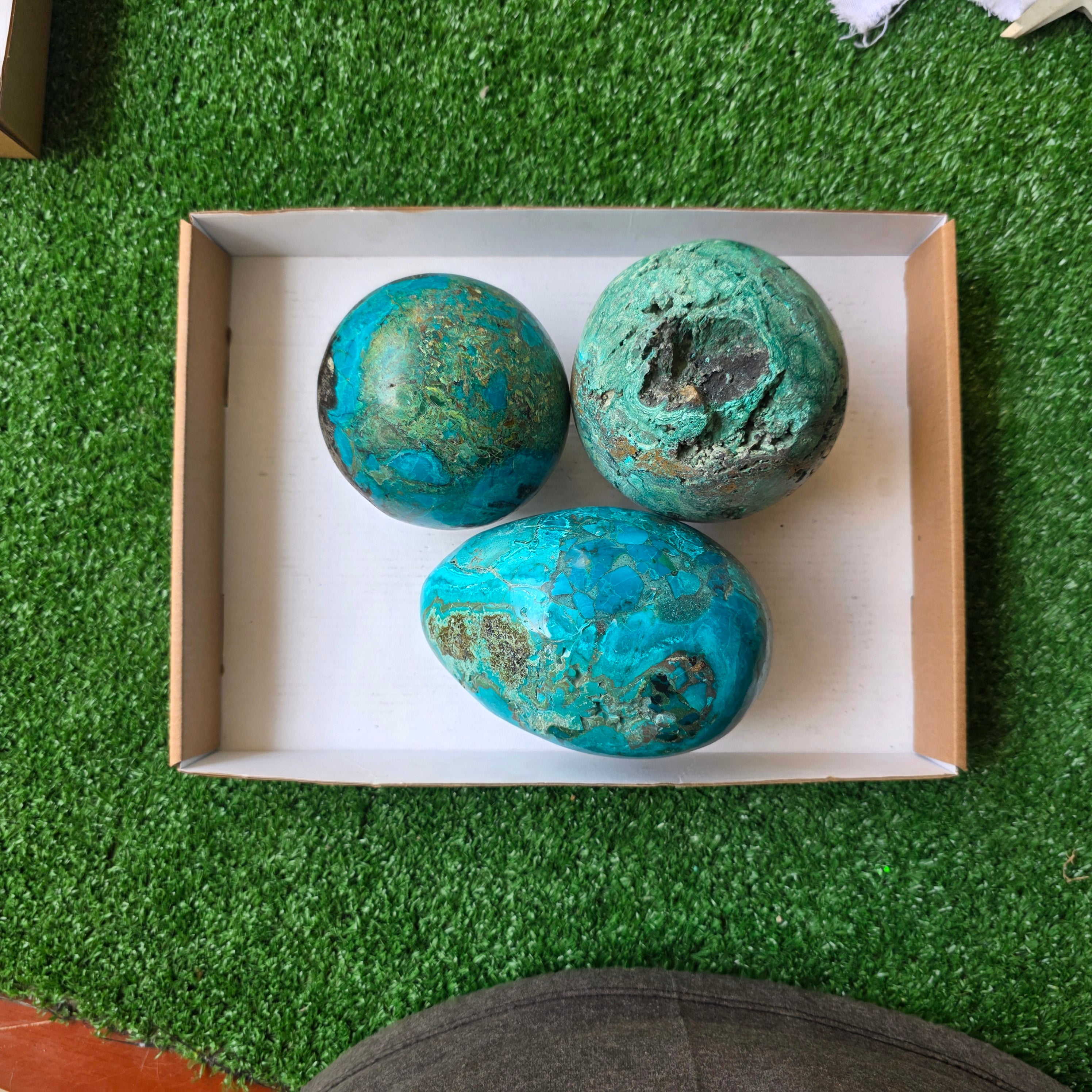 lot 3 pcs Chrysocolla egg and sphere