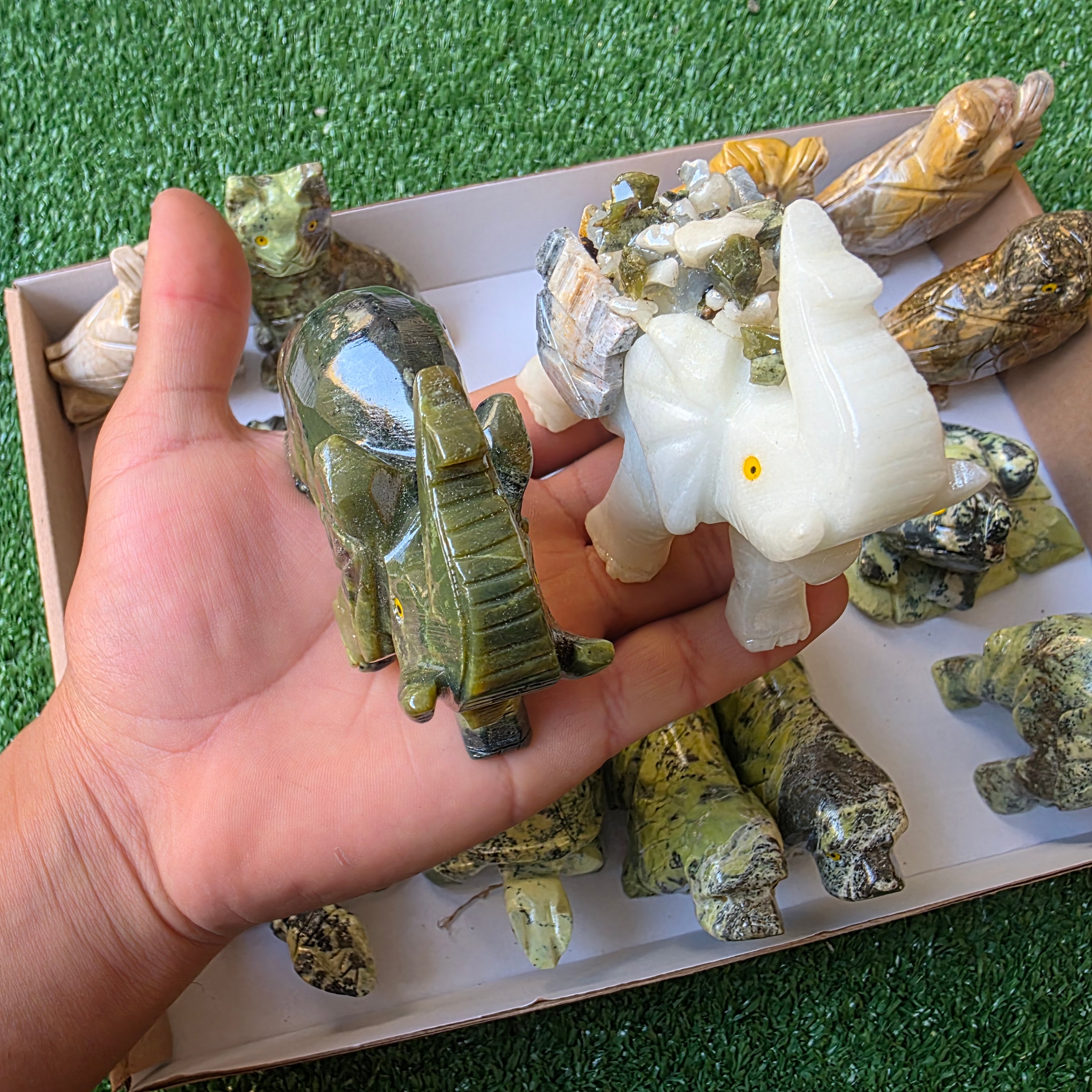 Lot 18 pcs Soapstone Animals