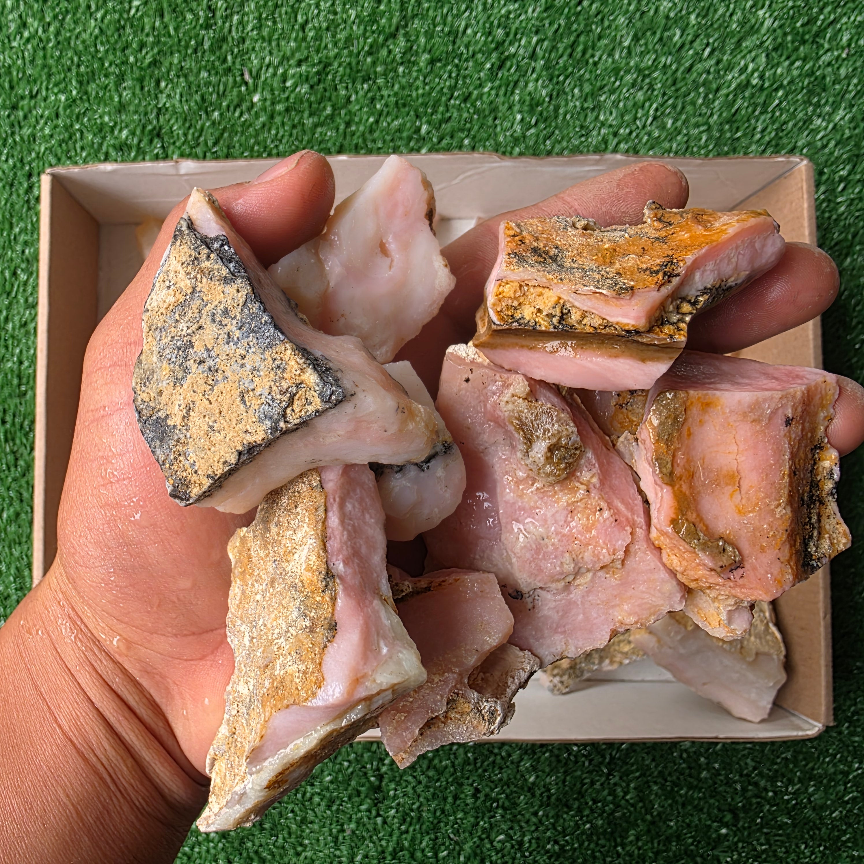 Lot 36 pcs Crystal Quartz and Pink Opal Rough