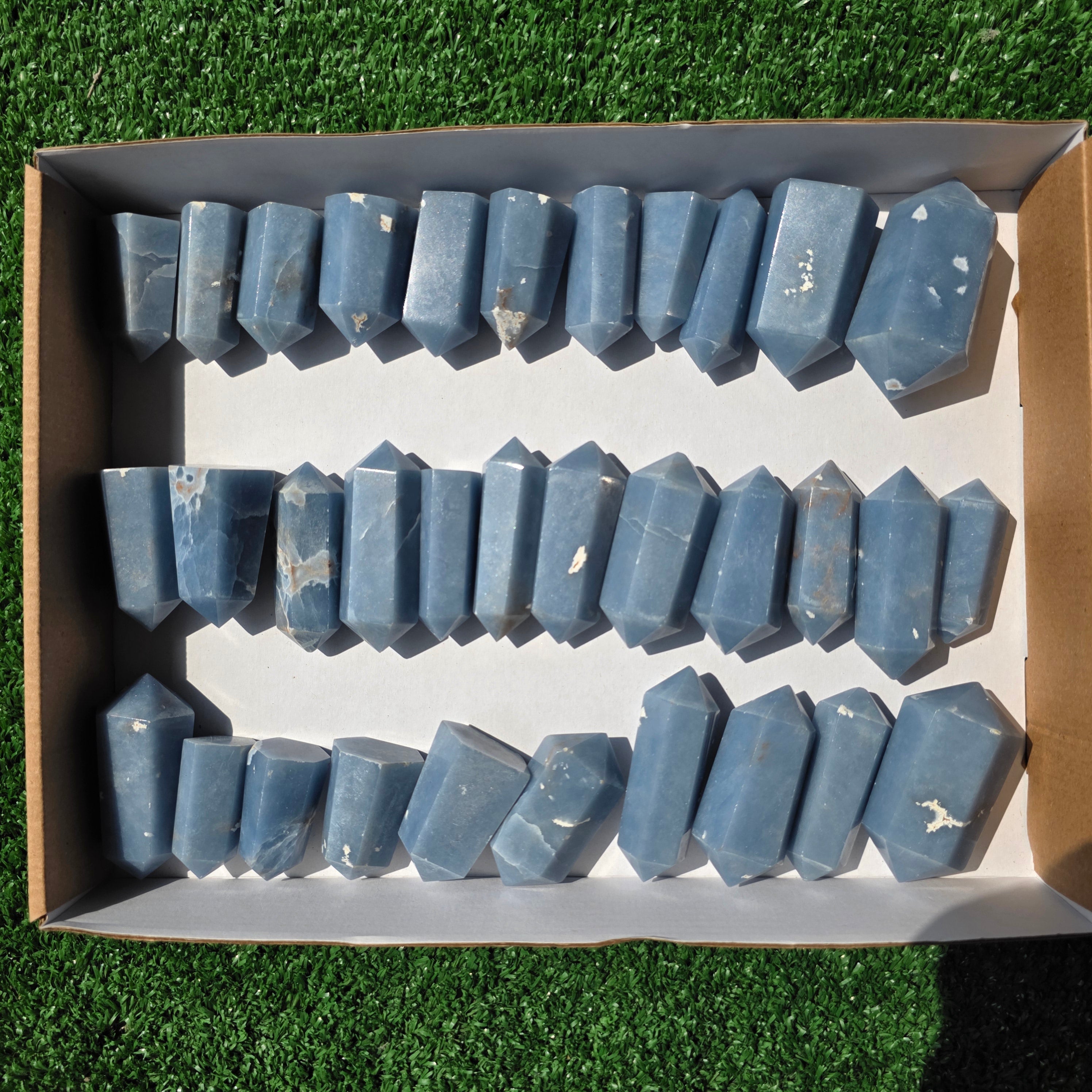 Lot 33 pcs Angelite Tower