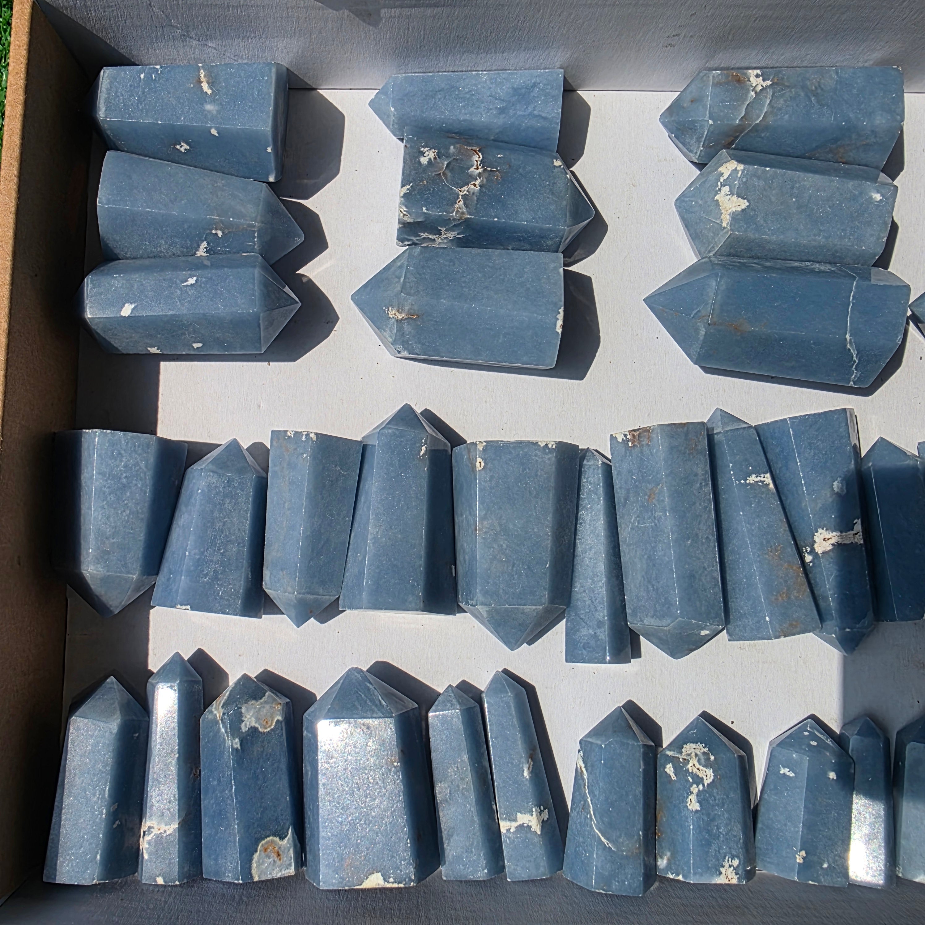 Lot 39 pcs Angelite Tower