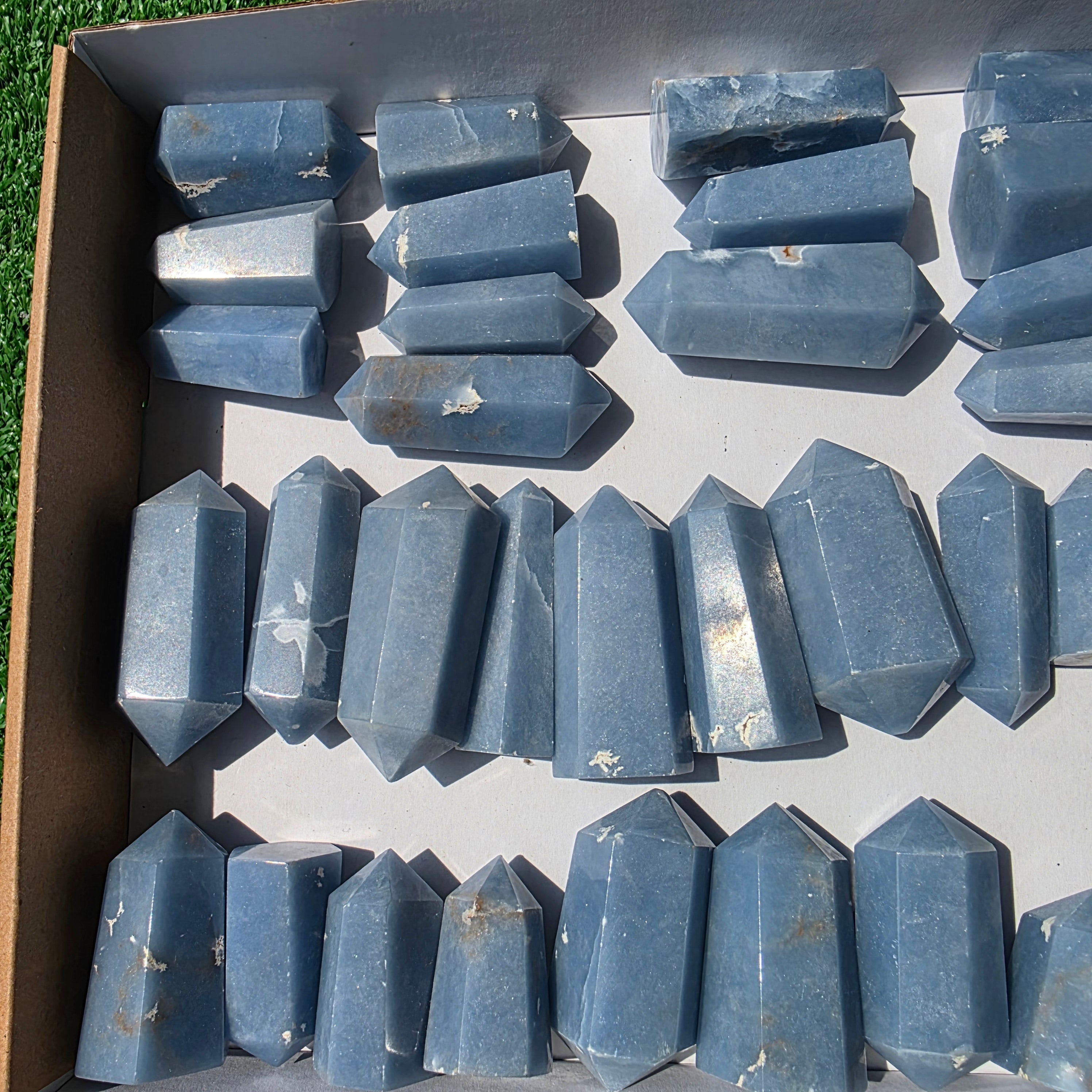 Lot 41 pcs Angelite Tower
